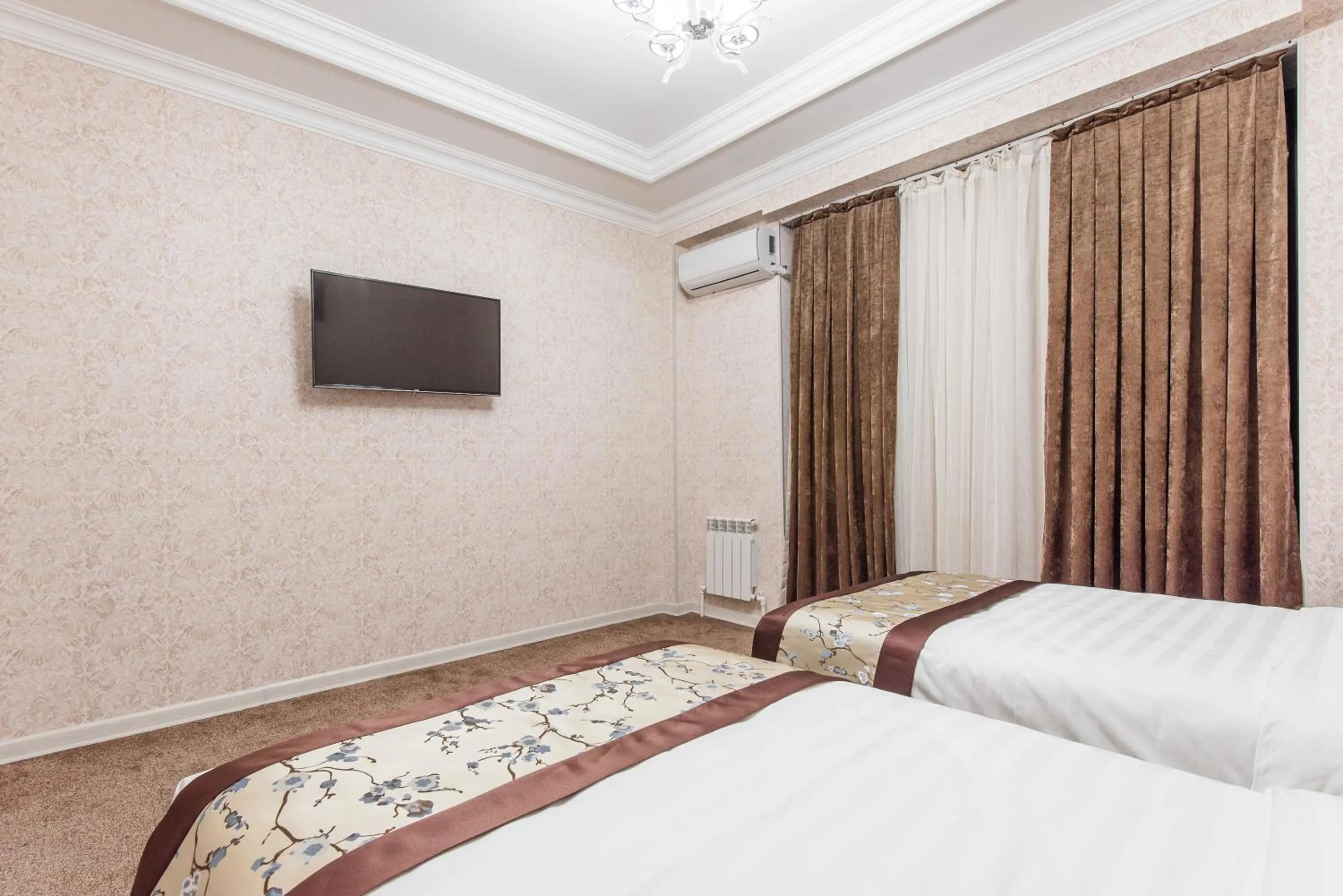 Bed in Michelin Hotel