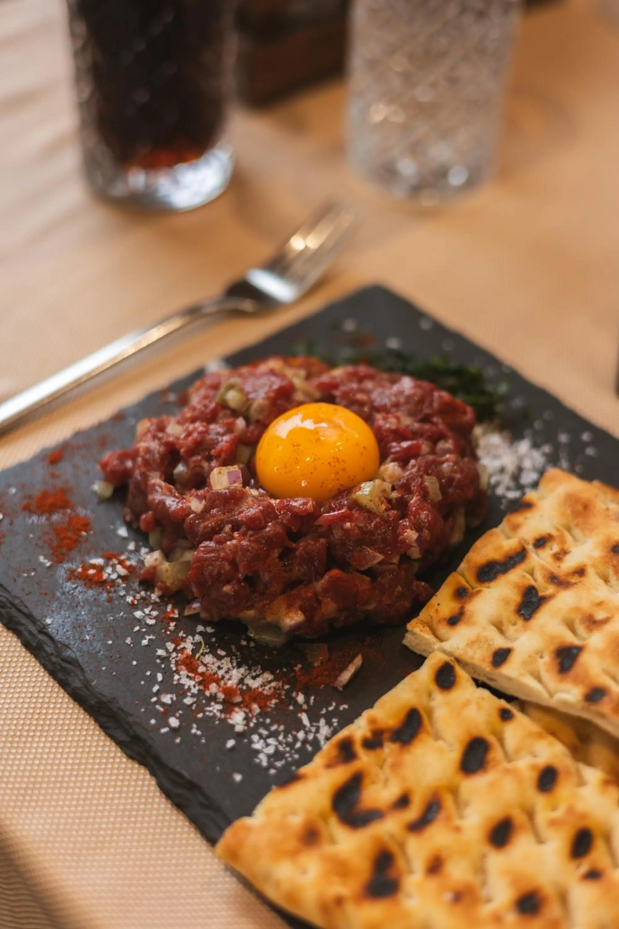 Restaurant/places to eat in Hotel and Relax Moreni