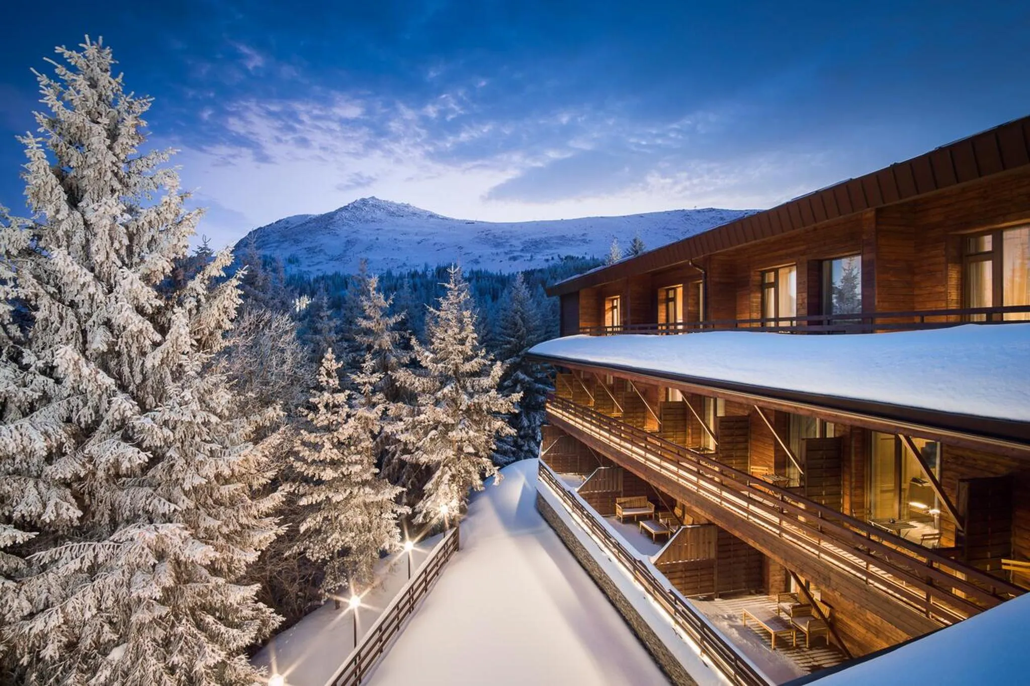 Property building in Hotel and Relax Moreni