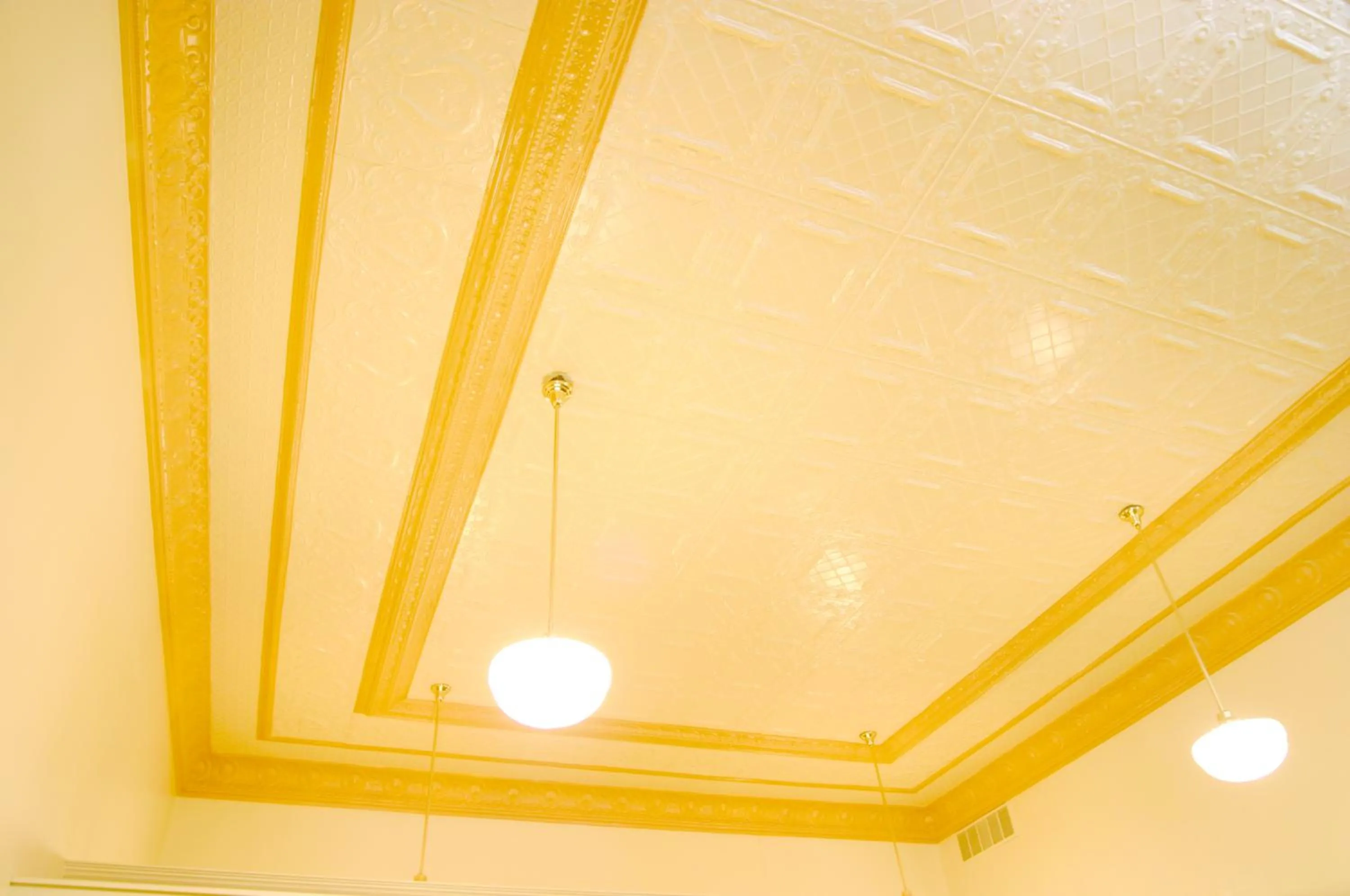 On-site shops in Geiser Grand Hotel