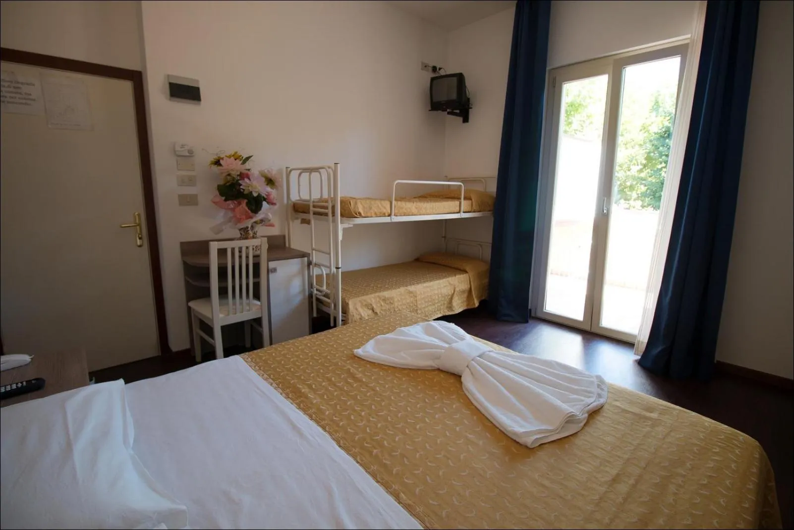 Bed in Hotel Belfiore