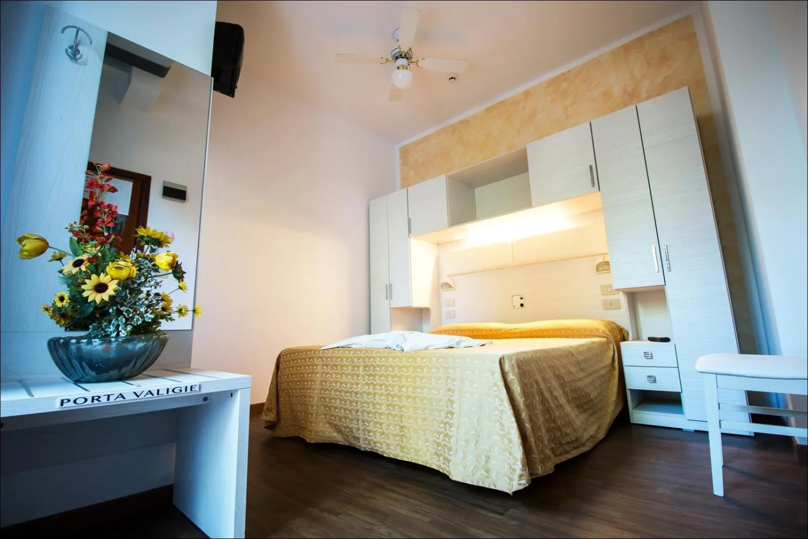 Bed in Hotel Belfiore