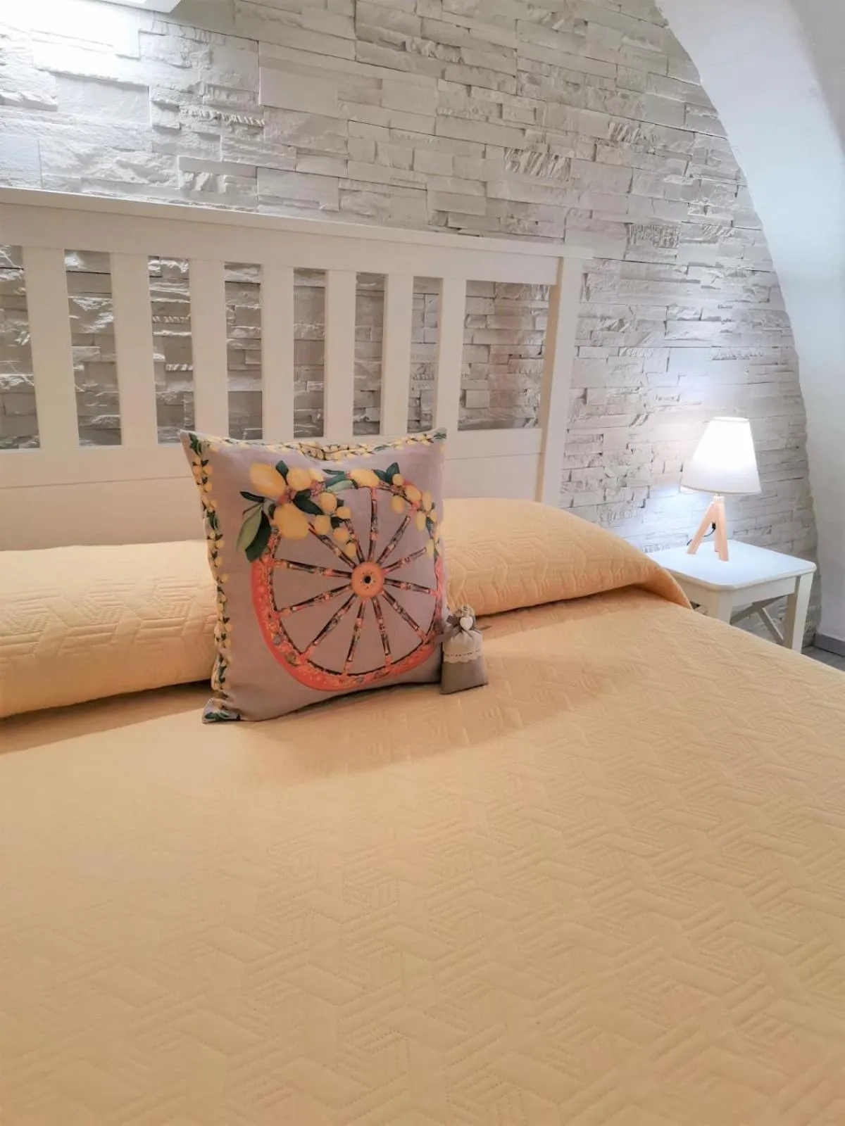 Bed in DG Sicily