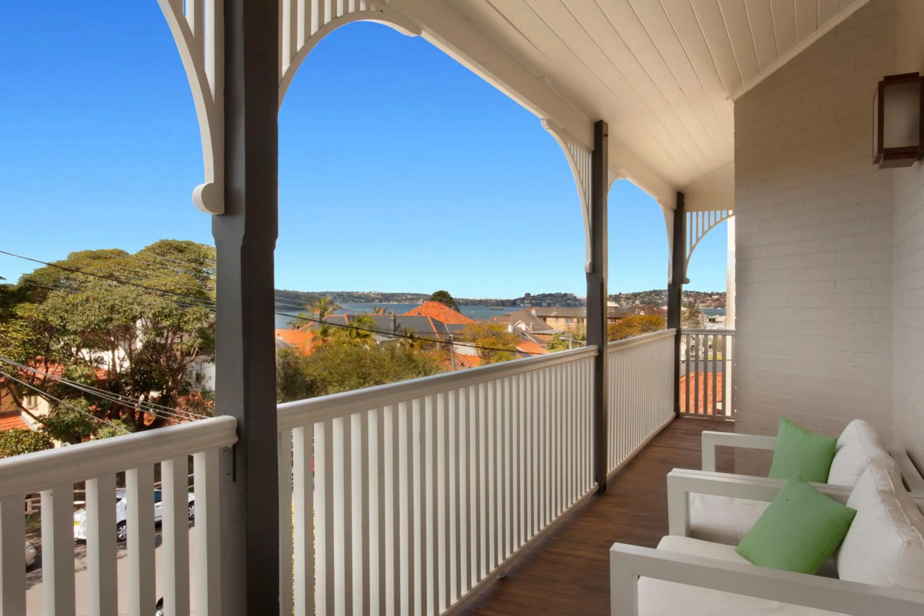 Balcony/Terrace in Cremorne Point Manor