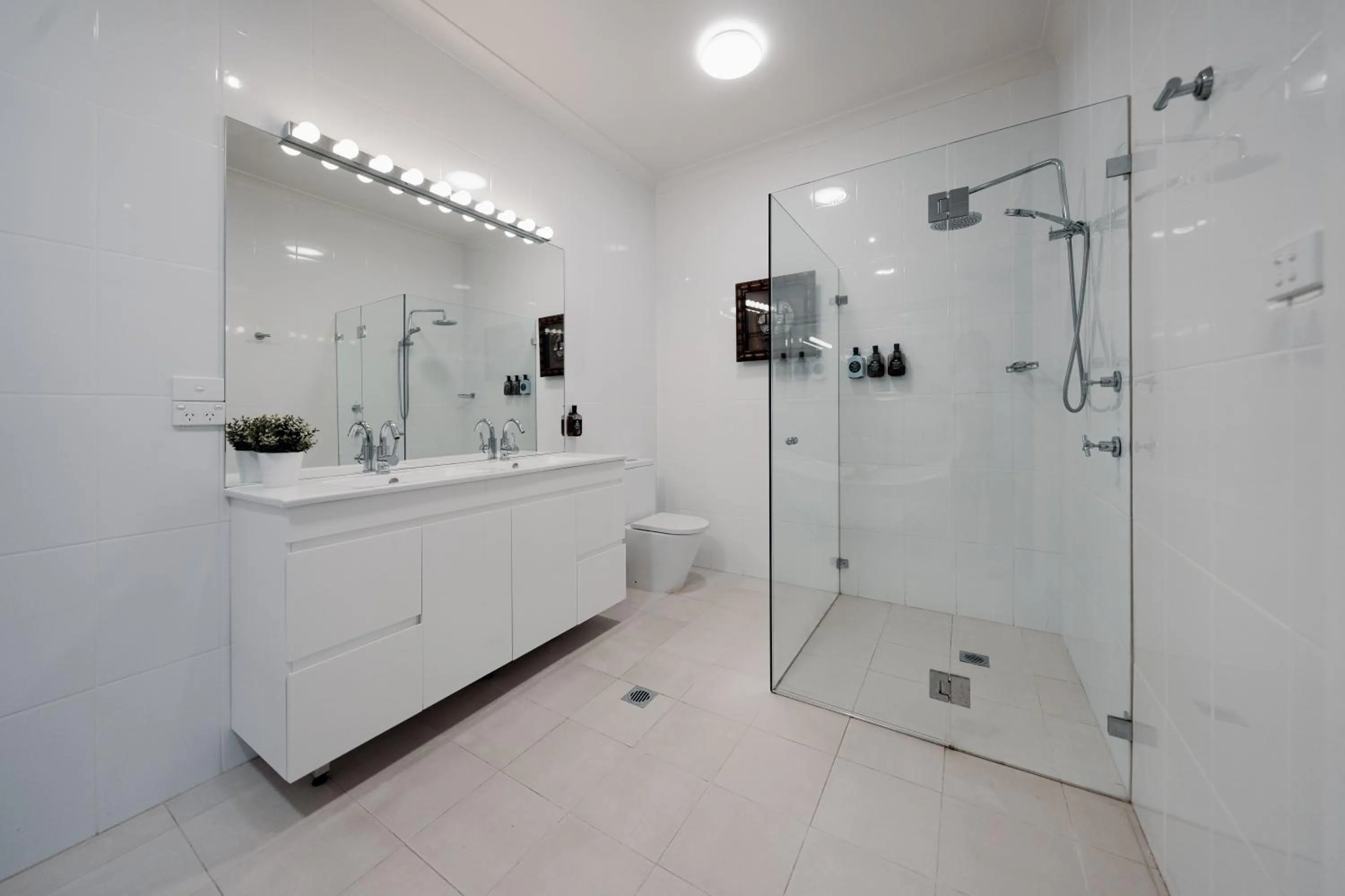 Cremorne Point Manor