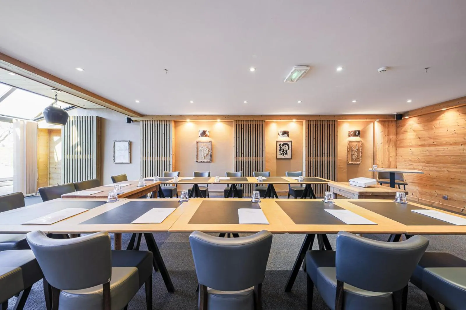 Seating area in Hôtel et Spa les Clarines