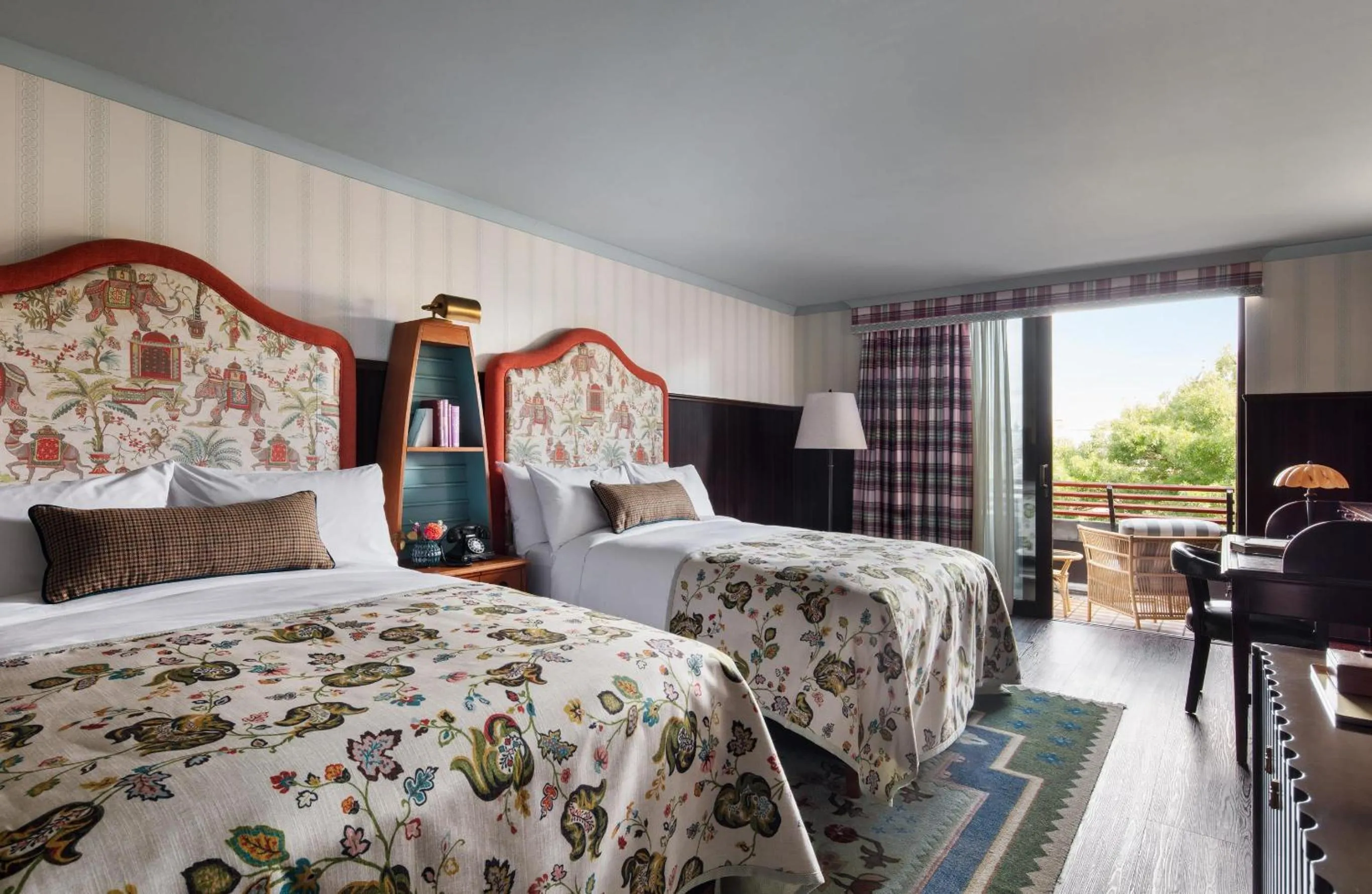 Bed in Graduate by Hilton Cambridge