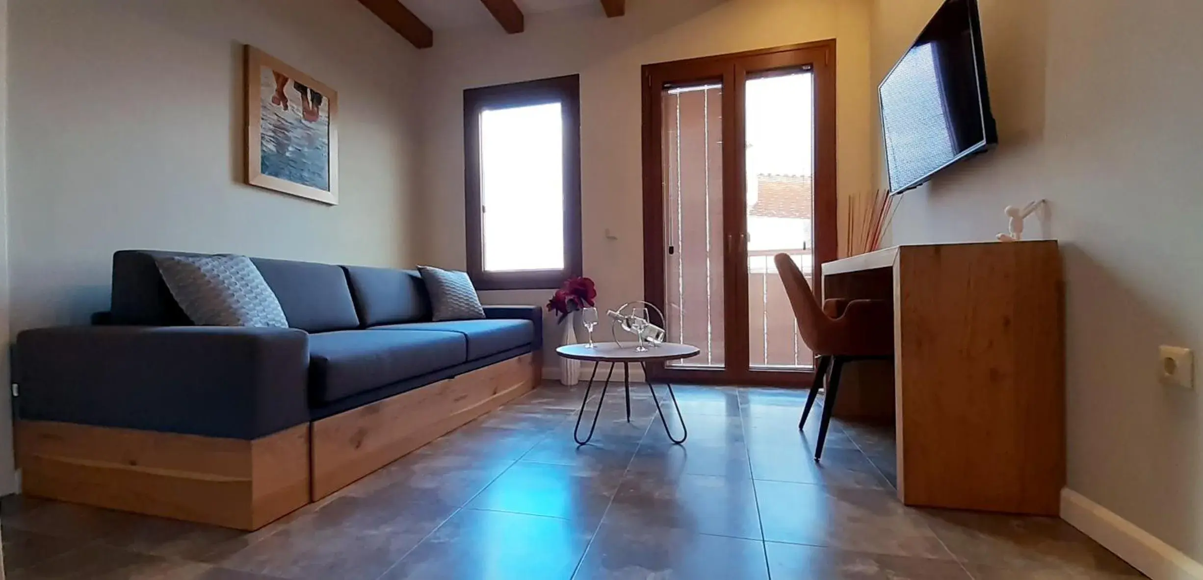 Junior Suite with Balcony in Andros 4 All Seasons Villas & Suites Junior Suite with Balcony in Andros 4 All Seasons Villas & Suites