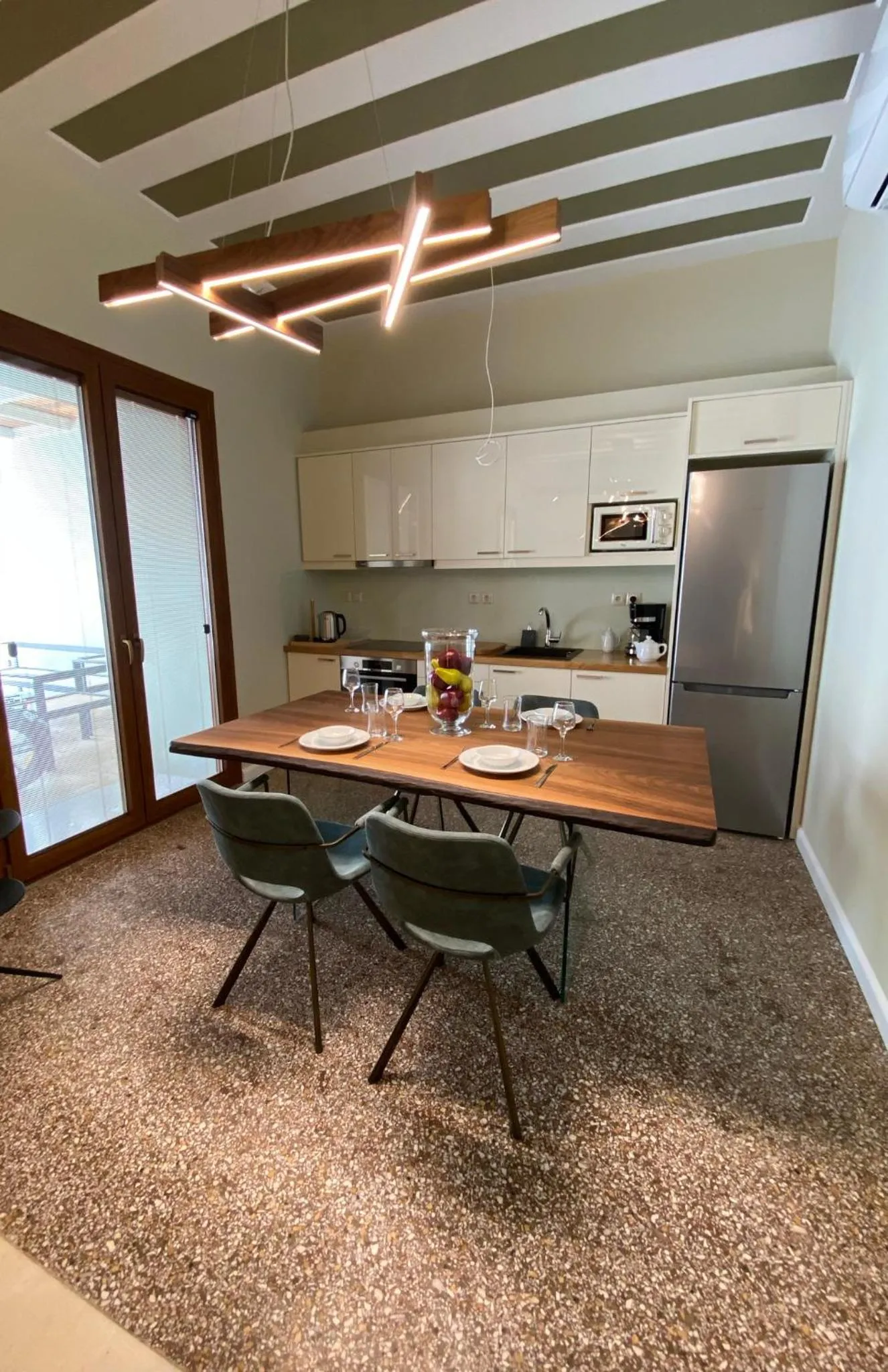 Kitchen or kitchenette in Andros 4 All Seasons Villas & Suites