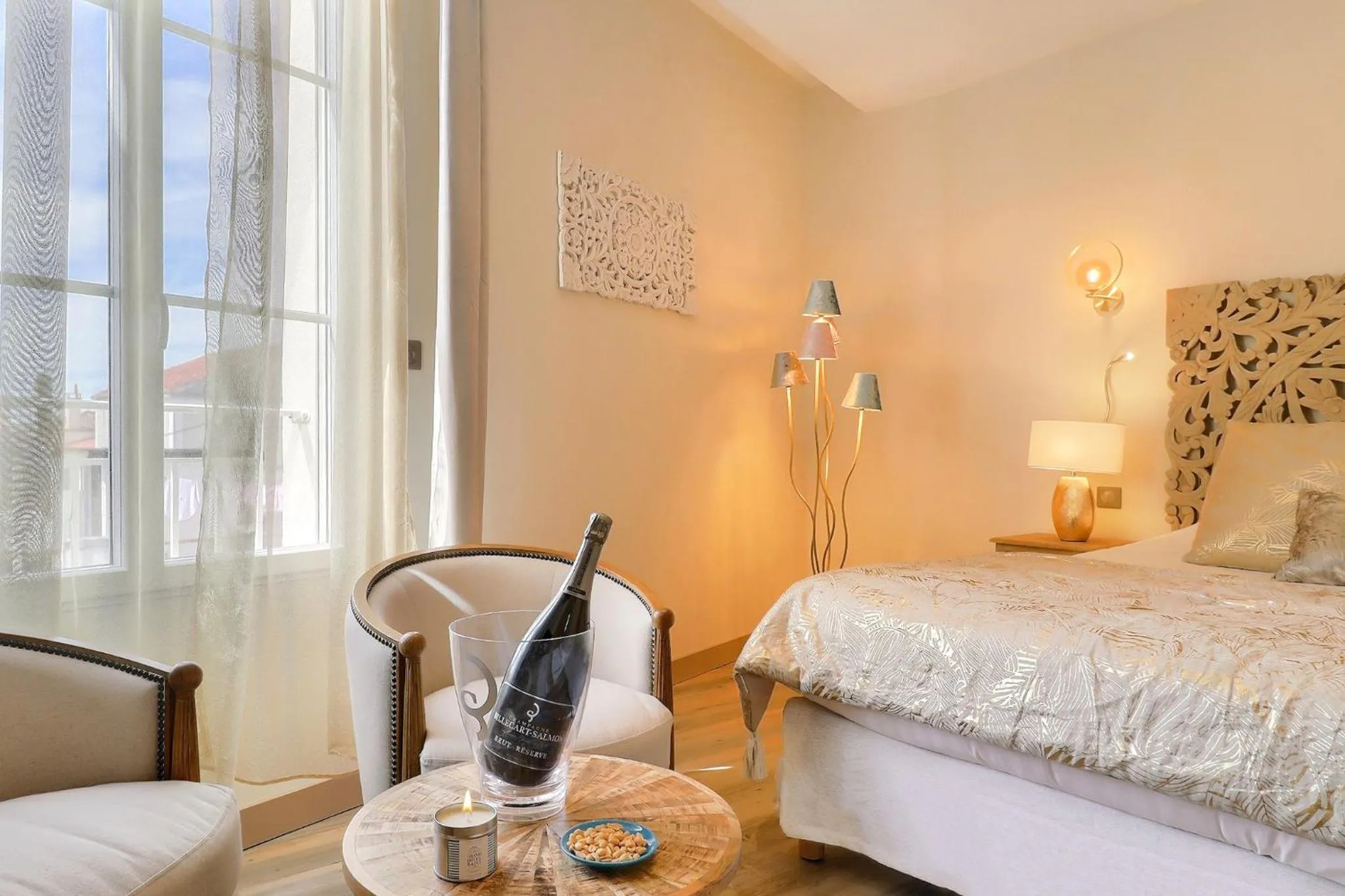 Bedroom, Bed in Grand Hôtel des Bains SPA