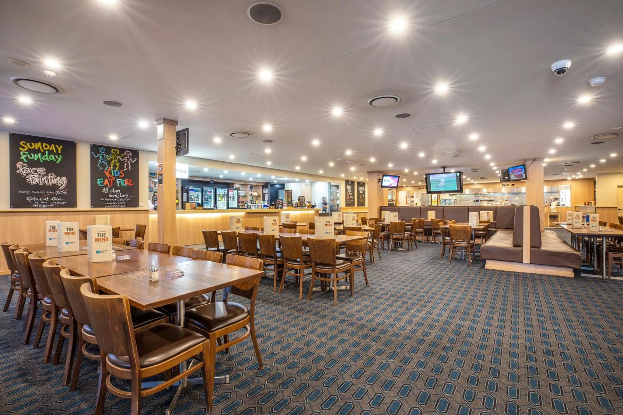 Restaurant/places to eat in Nightcap at Colyton Hotel