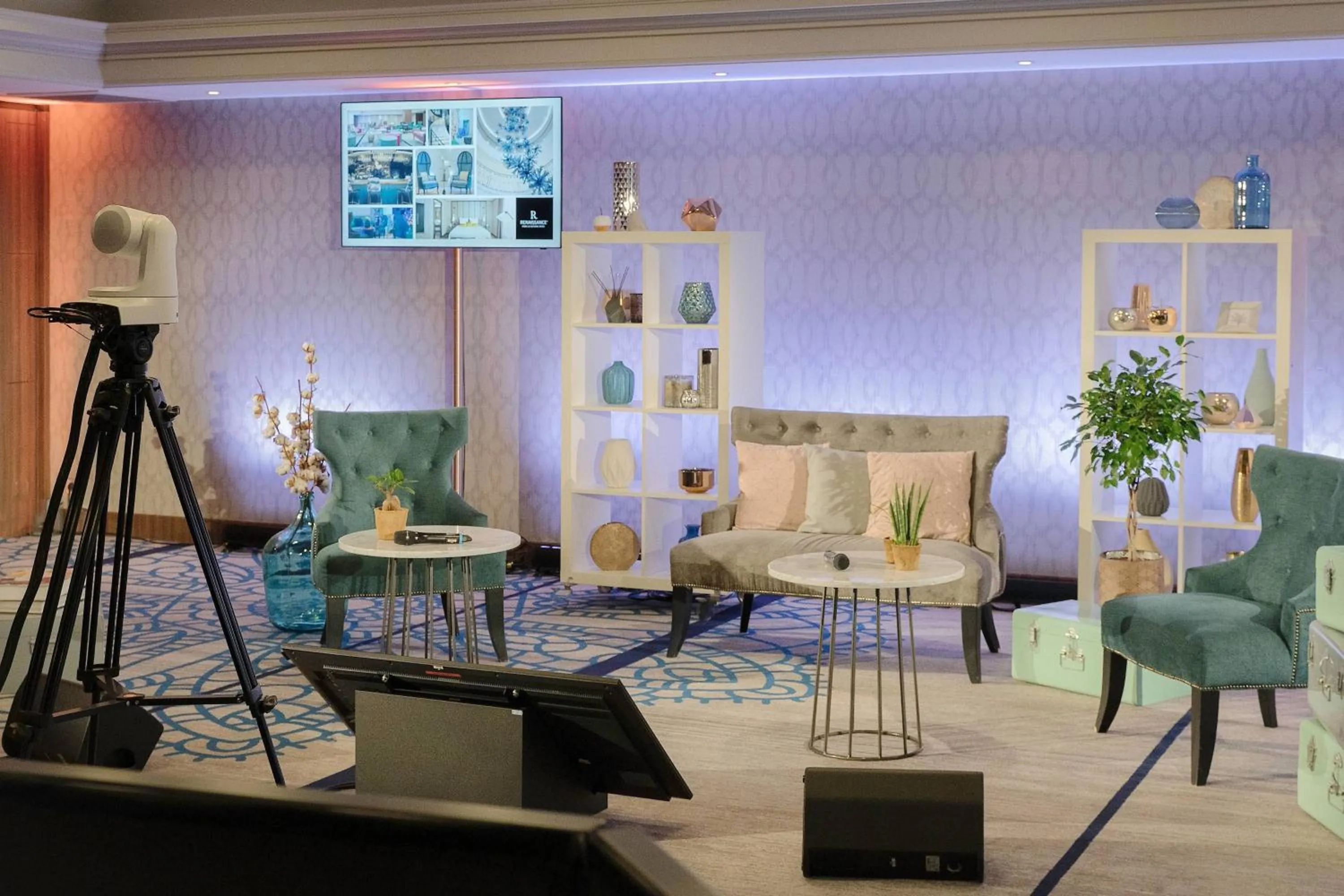 Meeting/conference room in Renaissance Paris La Defense Hotel