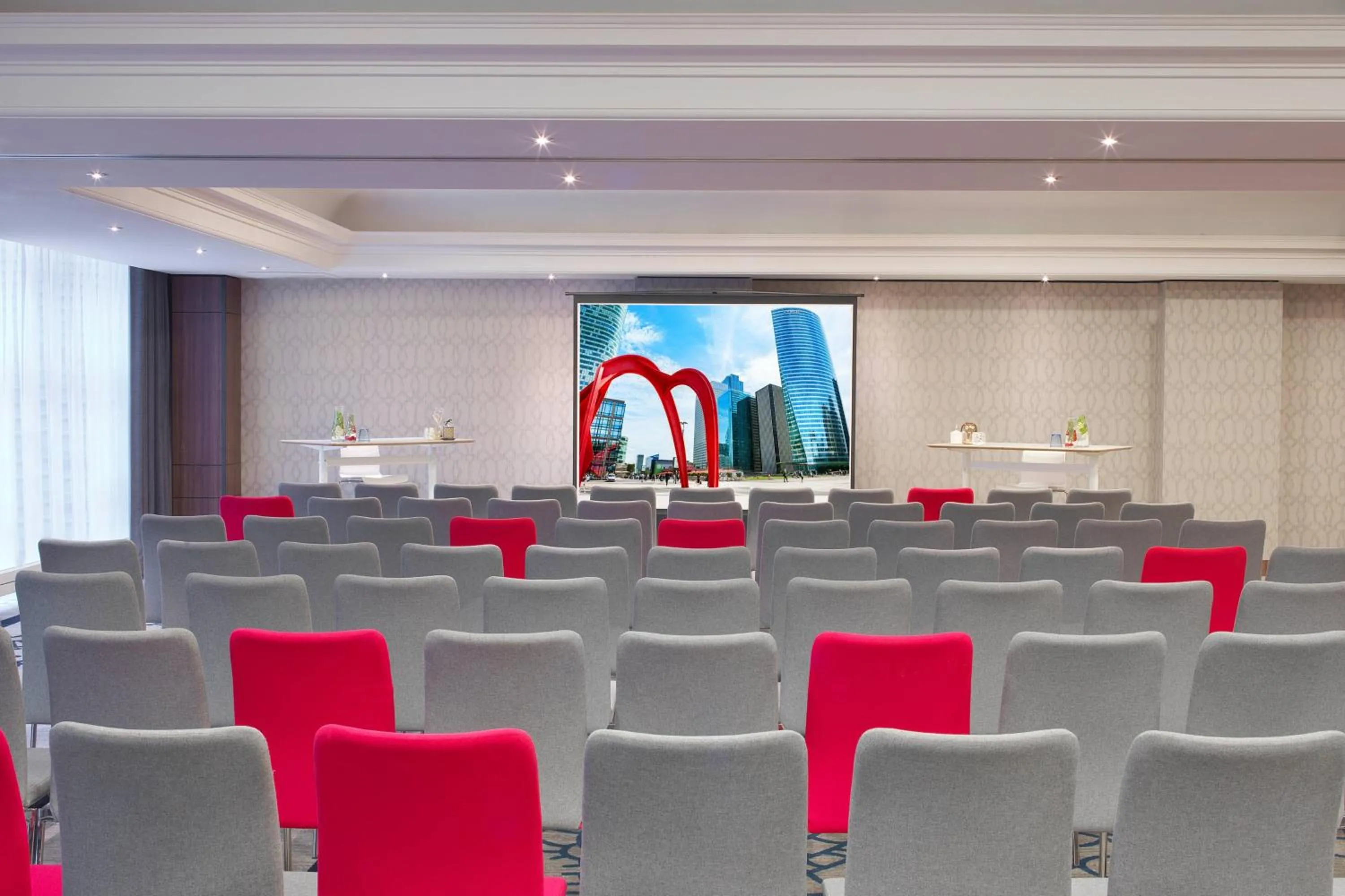 Meeting/conference room in Renaissance Paris La Defense Hotel
