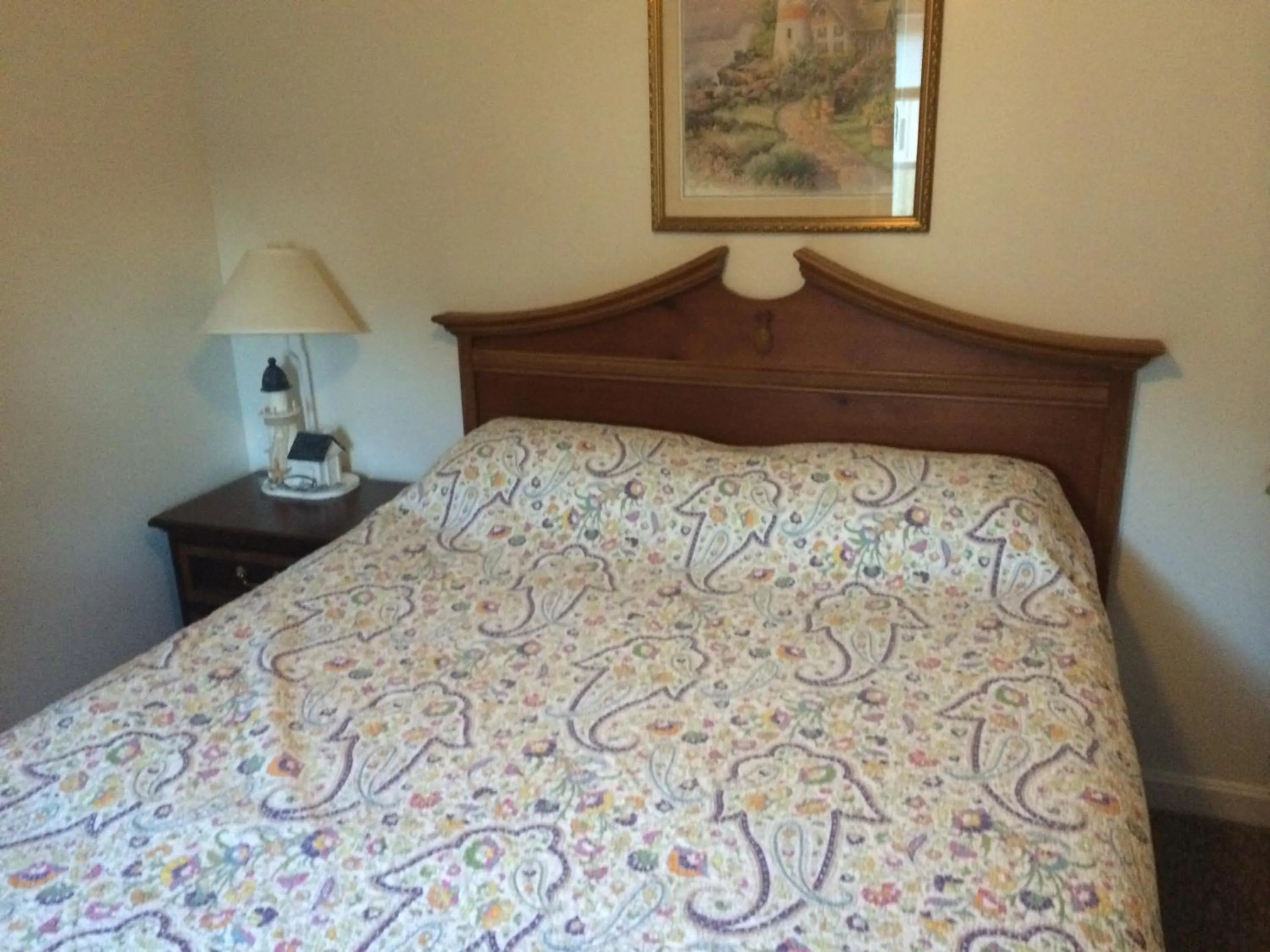 Bed in Lodge at Kennebunk