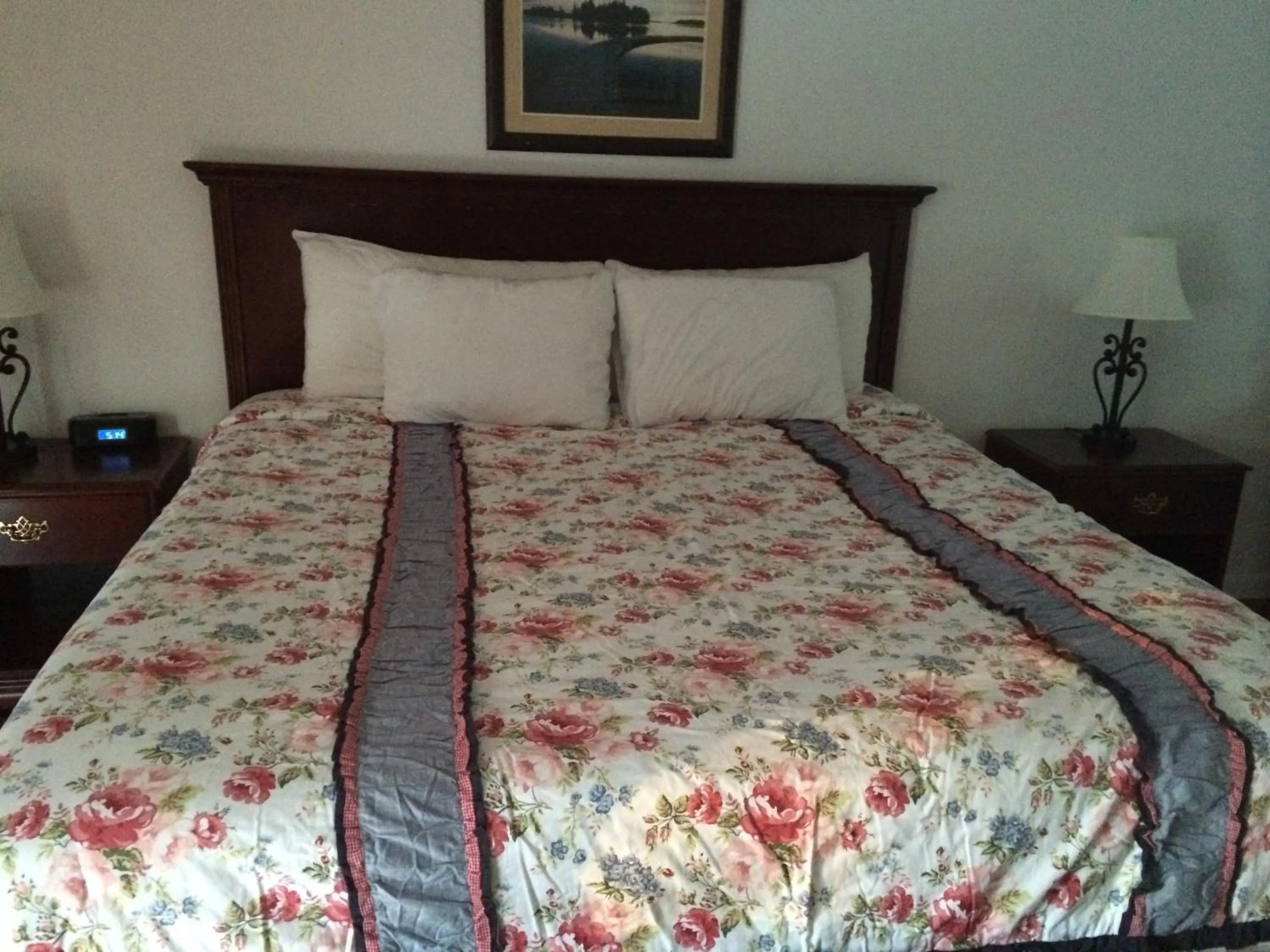 Bed in Lodge at Kennebunk
