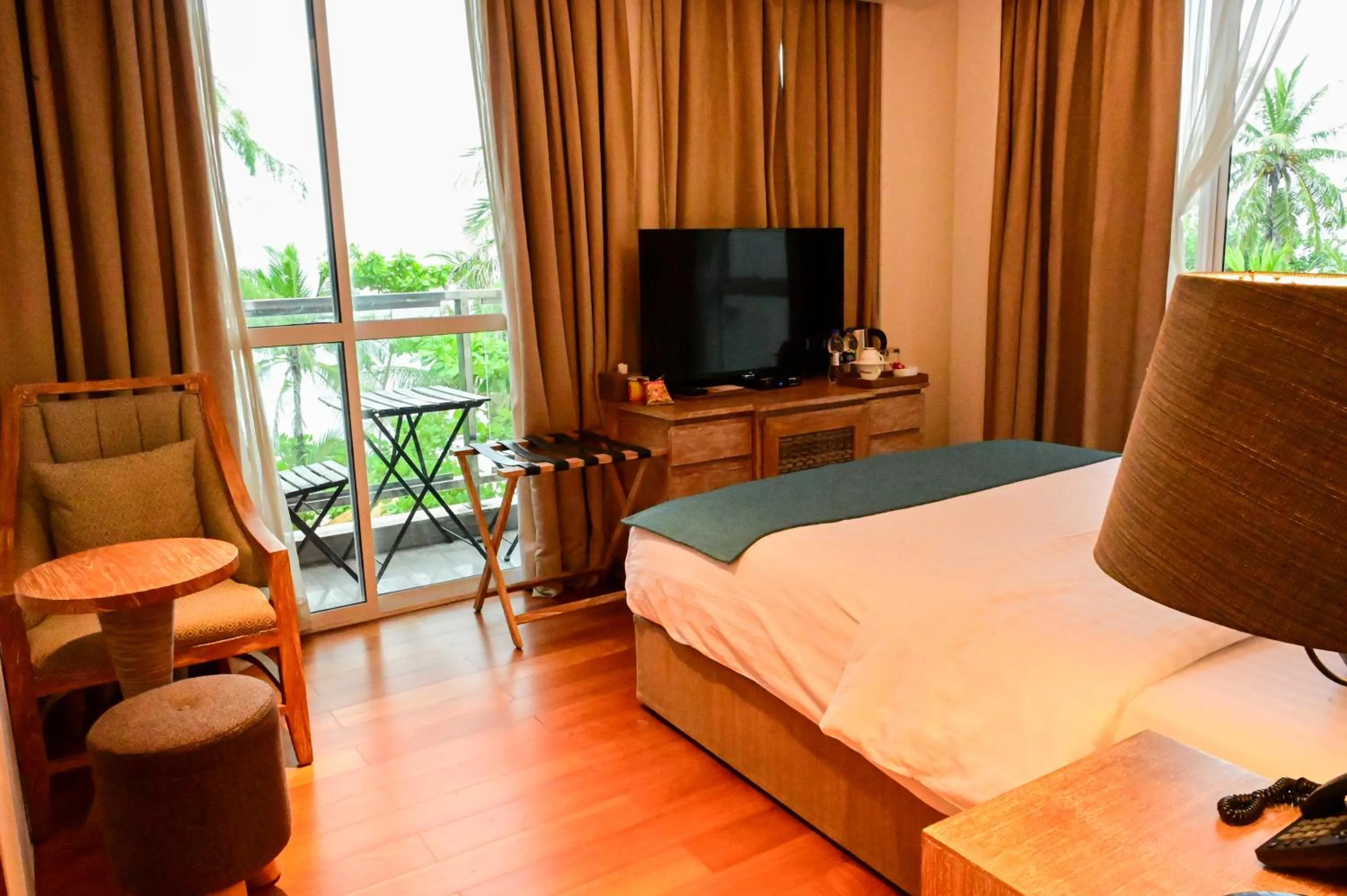 Bedroom, Bed in Seasalter Maldives