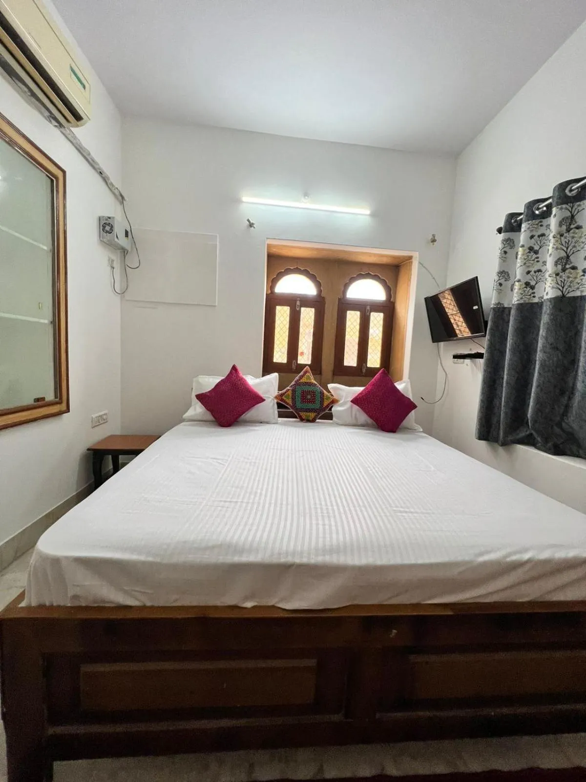 Bed in Golden villa