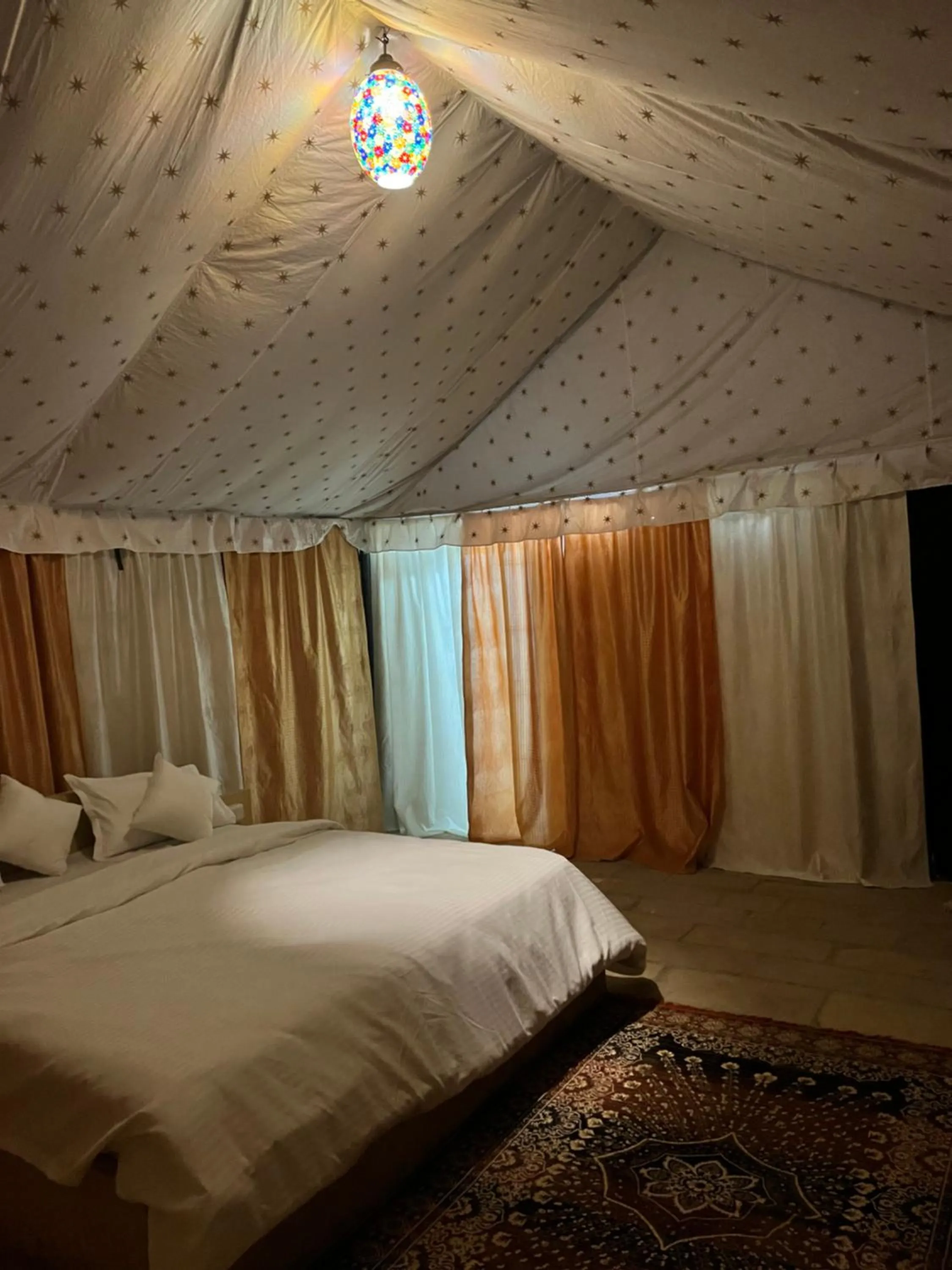 Bed in Golden villa