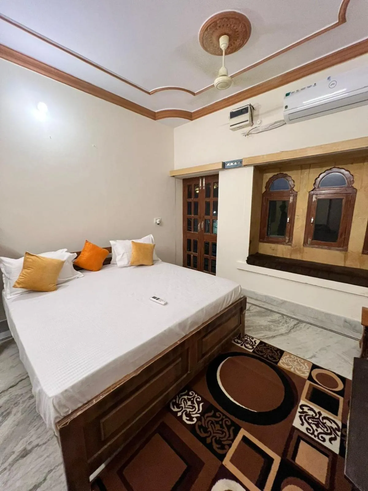 Bed in Golden villa