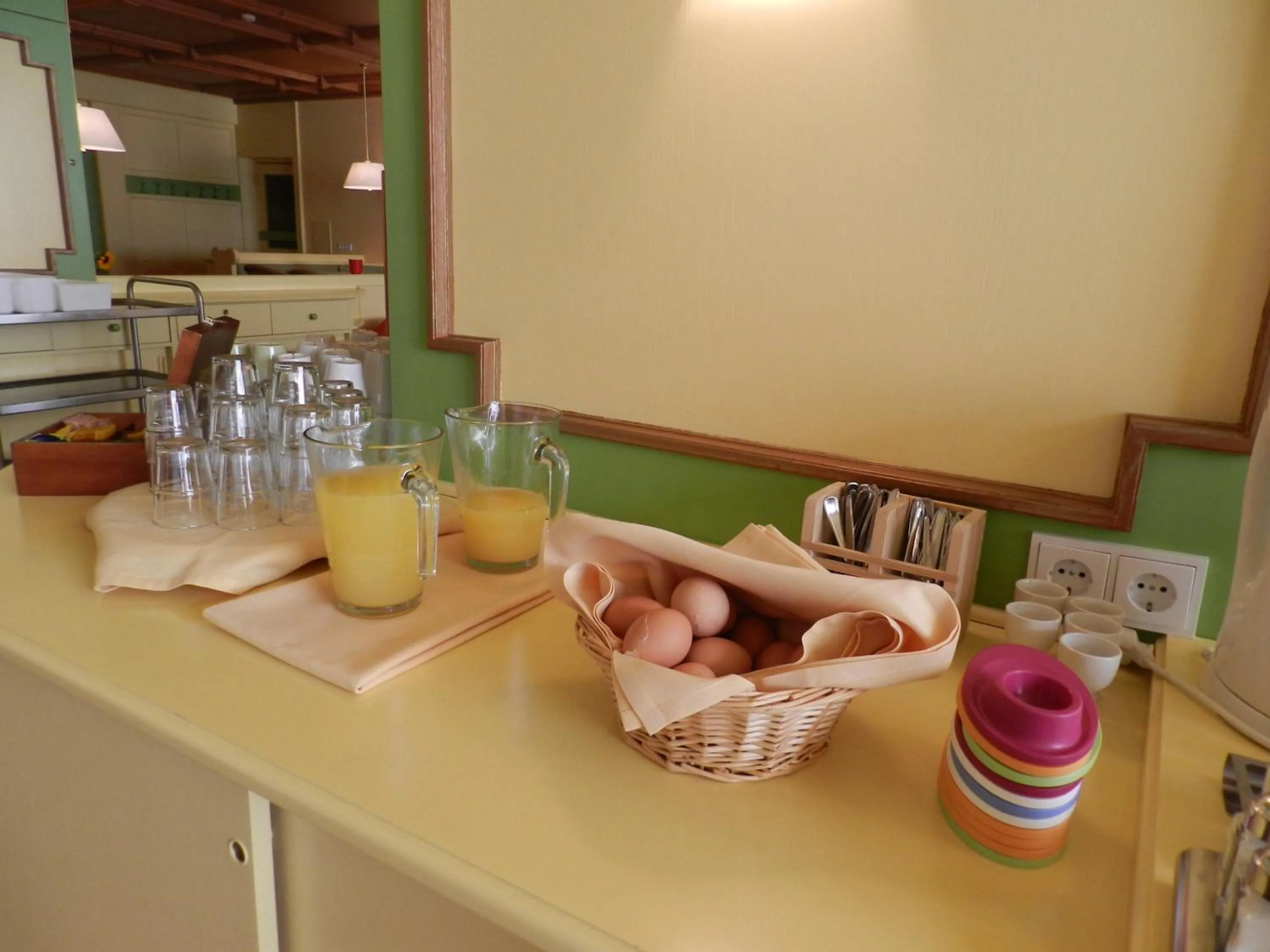 Restaurant/places to eat in Hotel YOUHEY am Wolfgangsee