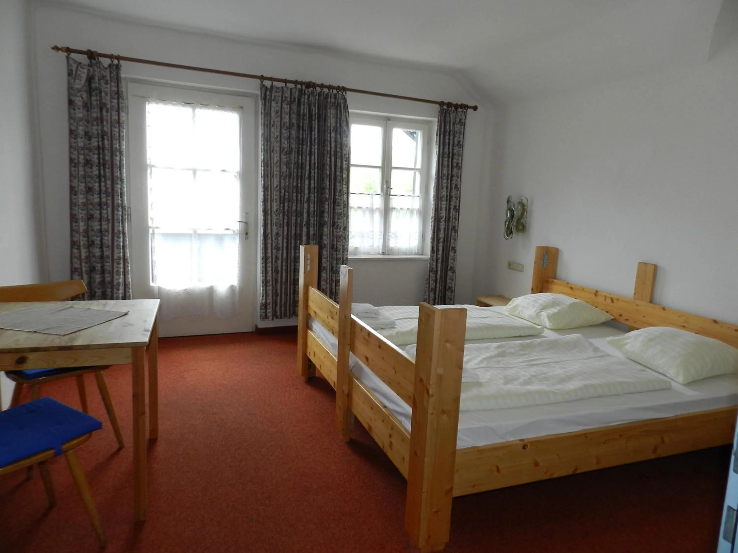 Bedroom, Bed in Hotel YOUHEY am Wolfgangsee