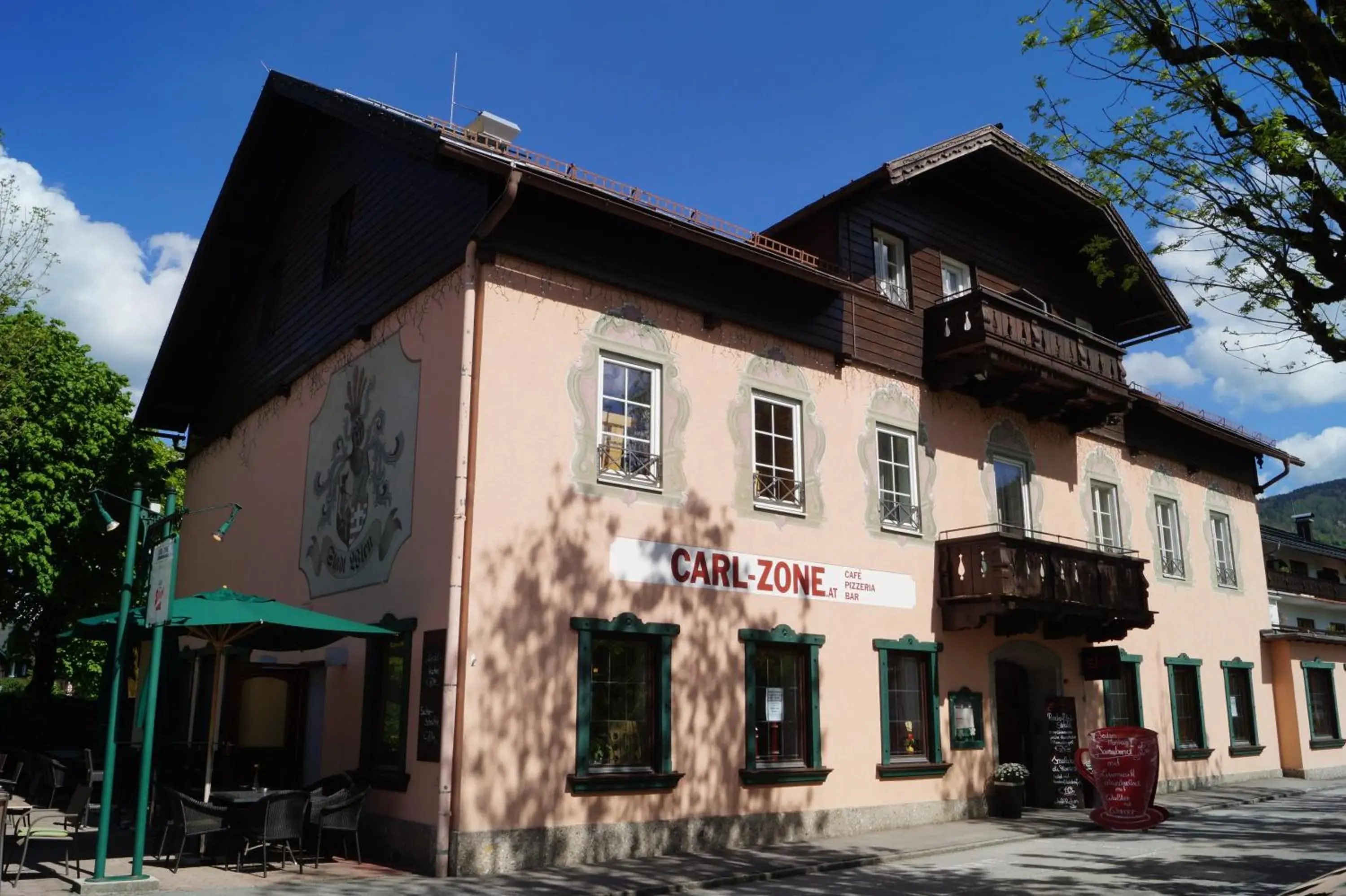 Hotel YOUHEY am Wolfgangsee Hotel YOUHEY am Wolfgangsee