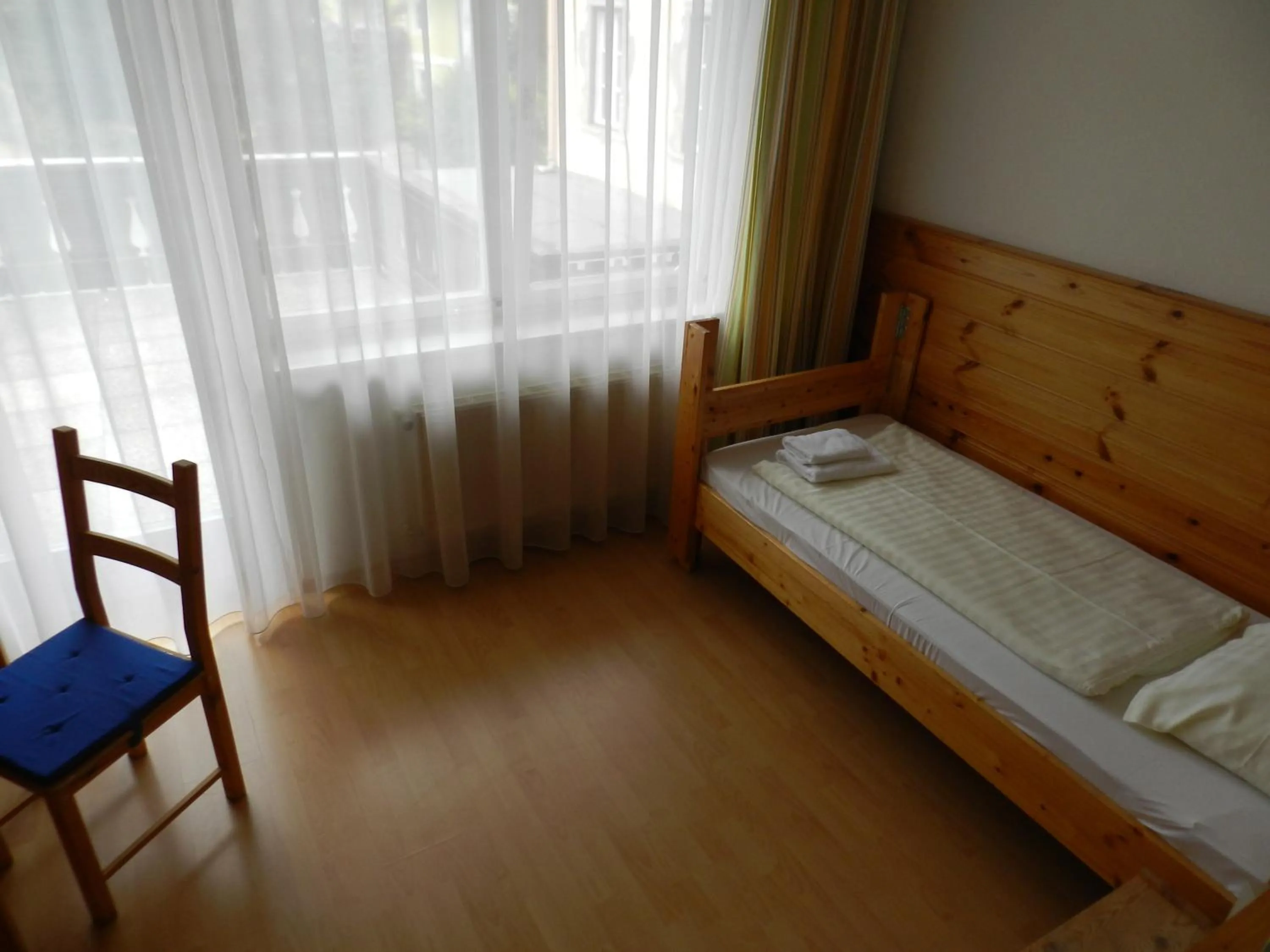 Photo of the whole room, Bed in Hotel YOUHEY am Wolfgangsee