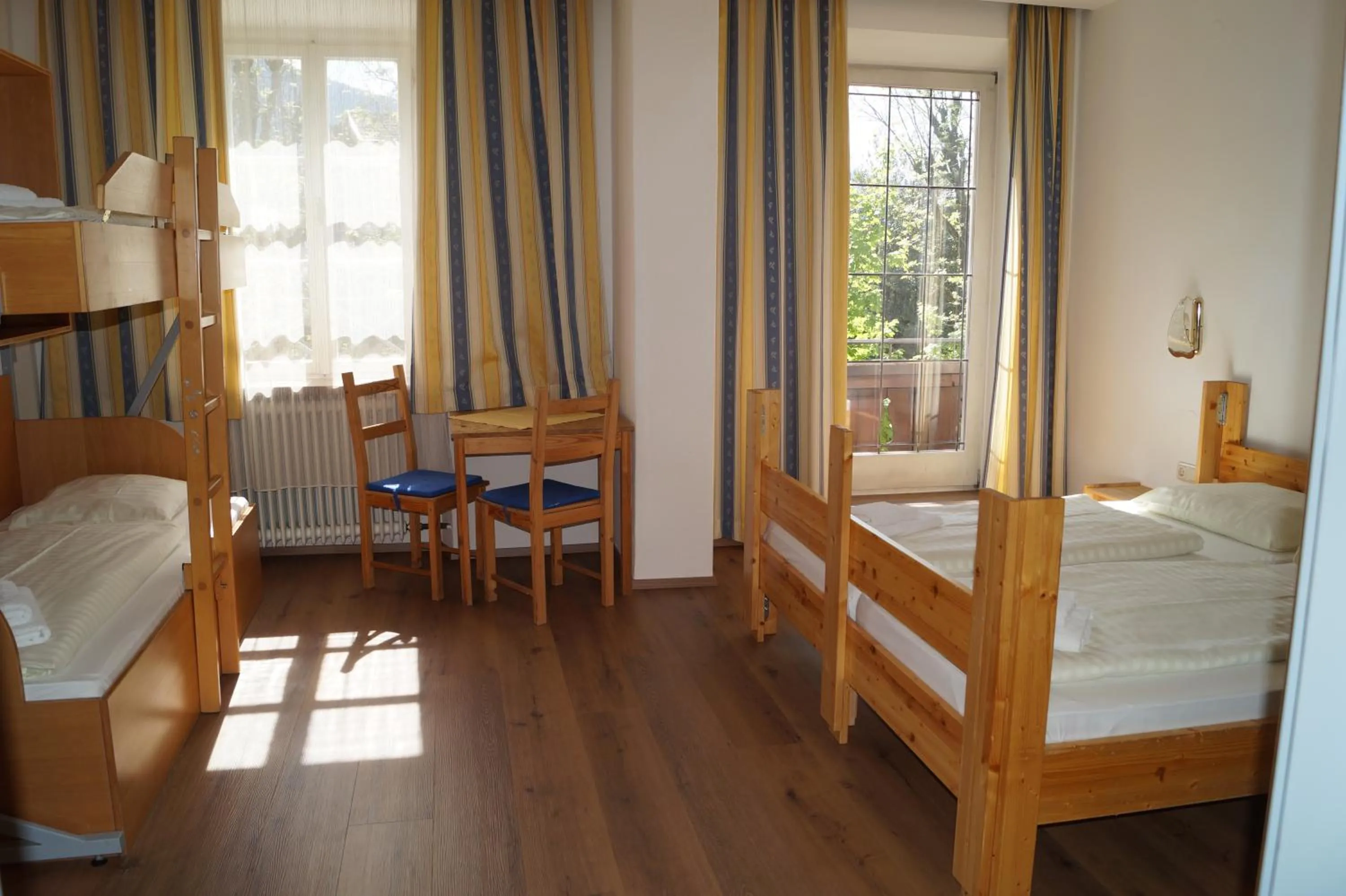 Bed in Hotel YOUHEY am Wolfgangsee
