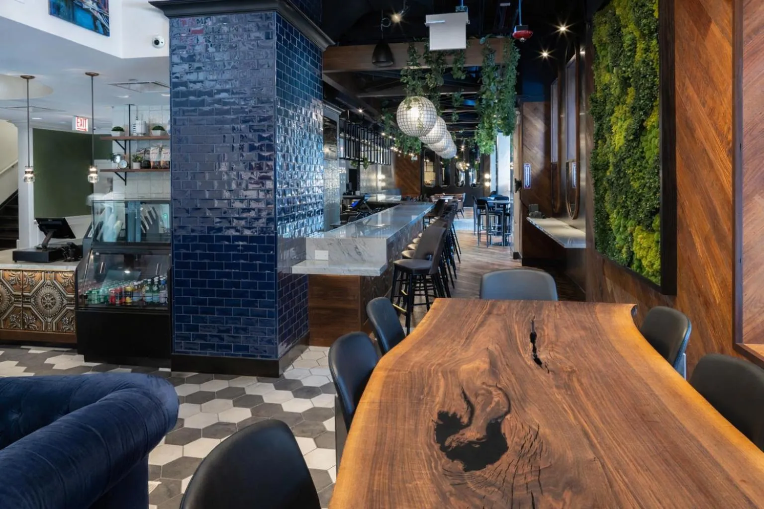 Restaurant/places to eat in Hotel Saint Clair - Magnificent Mile