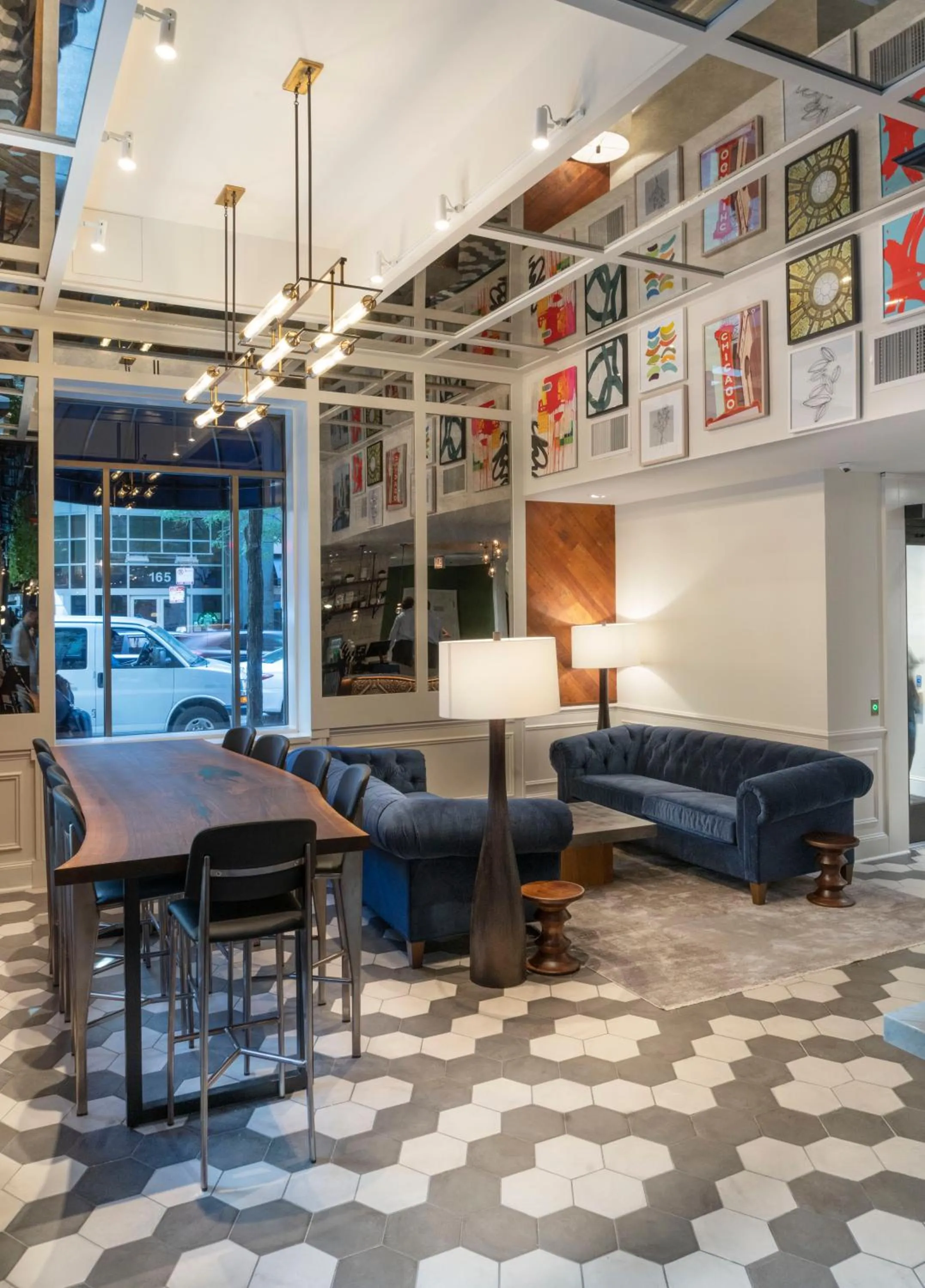 Lobby or reception in Hotel Saint Clair - Magnificent Mile