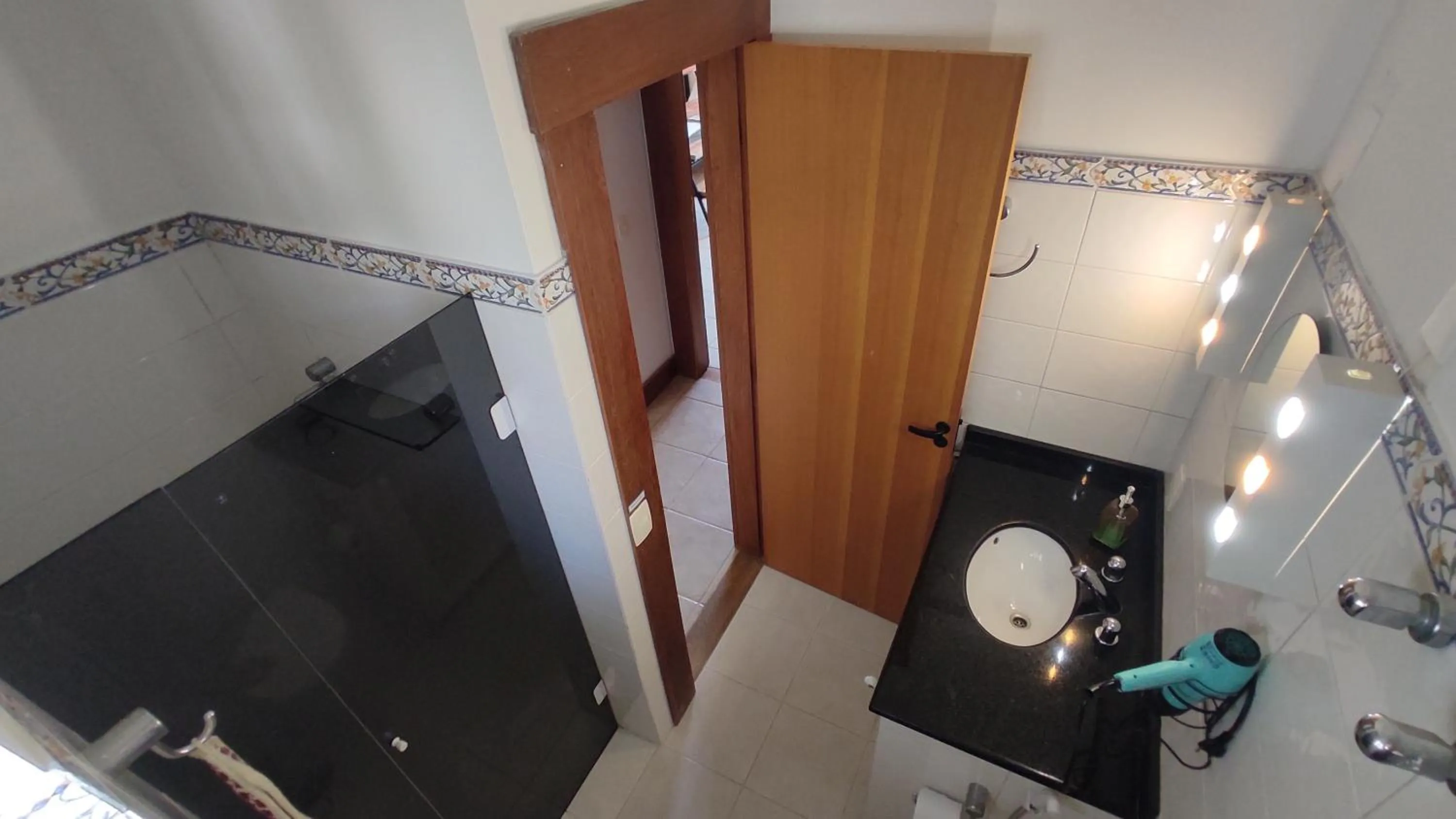 Bathroom in Patz Houz Hostel