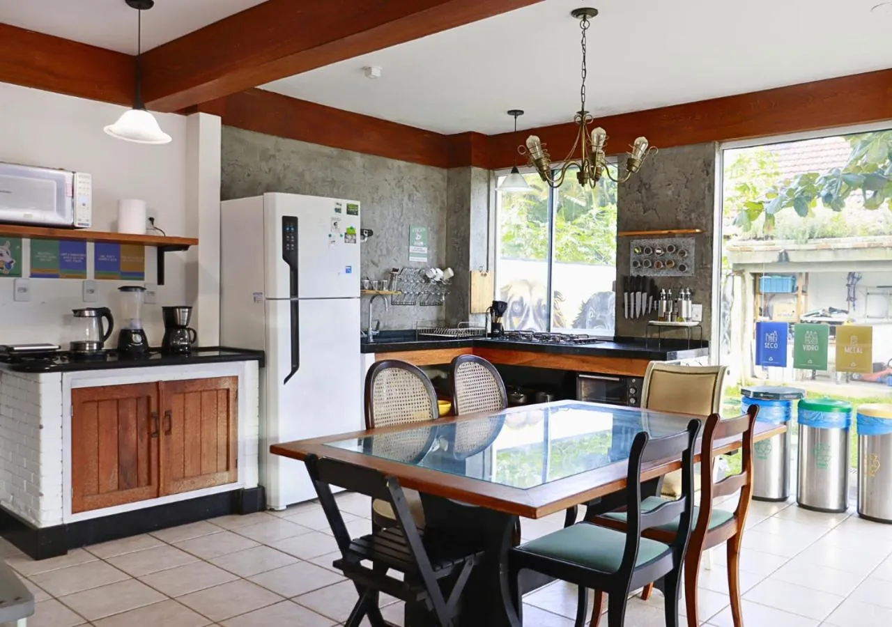 Kitchen or kitchenette in Patz Houz Hostel