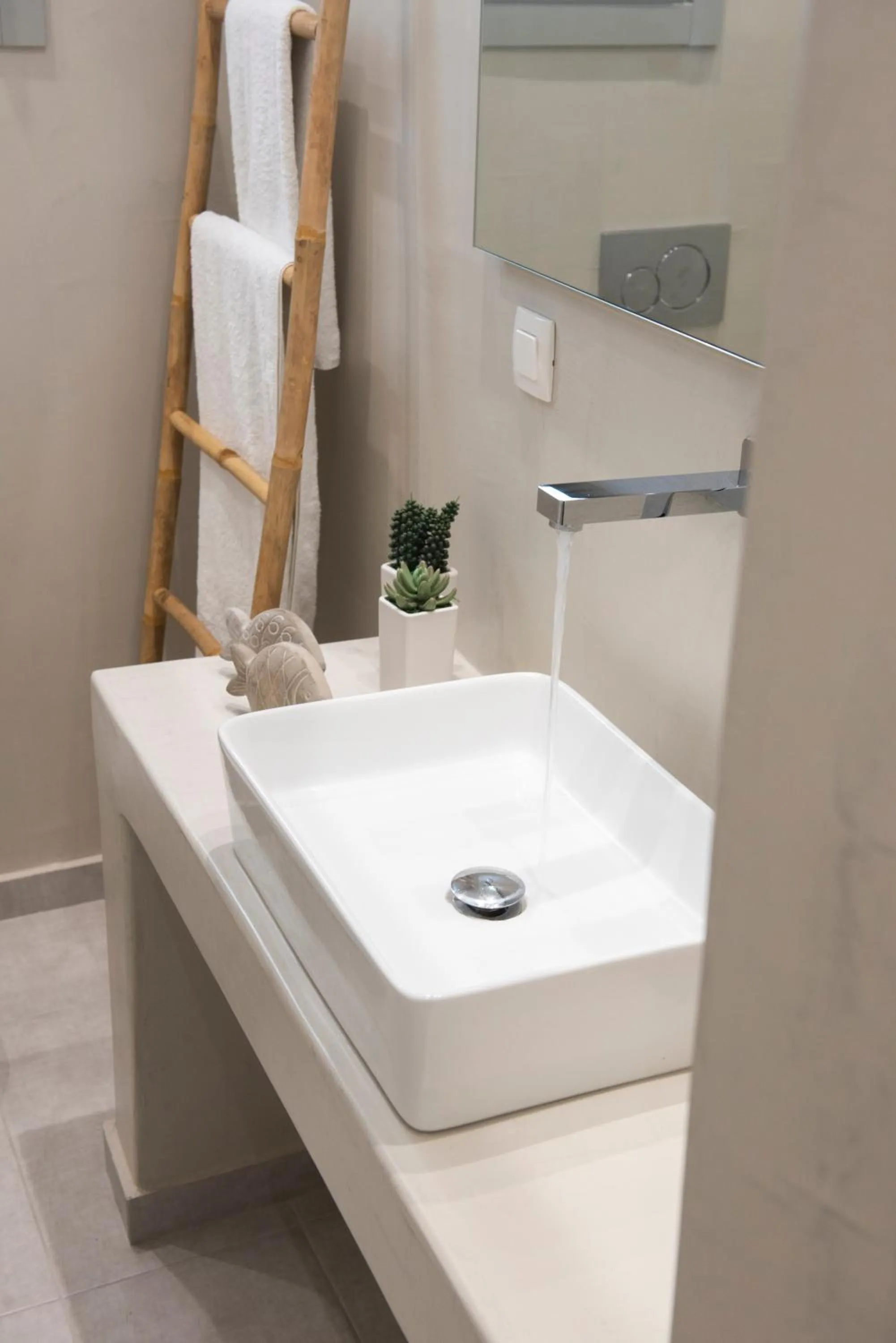 Bathroom in White Orchid Suites