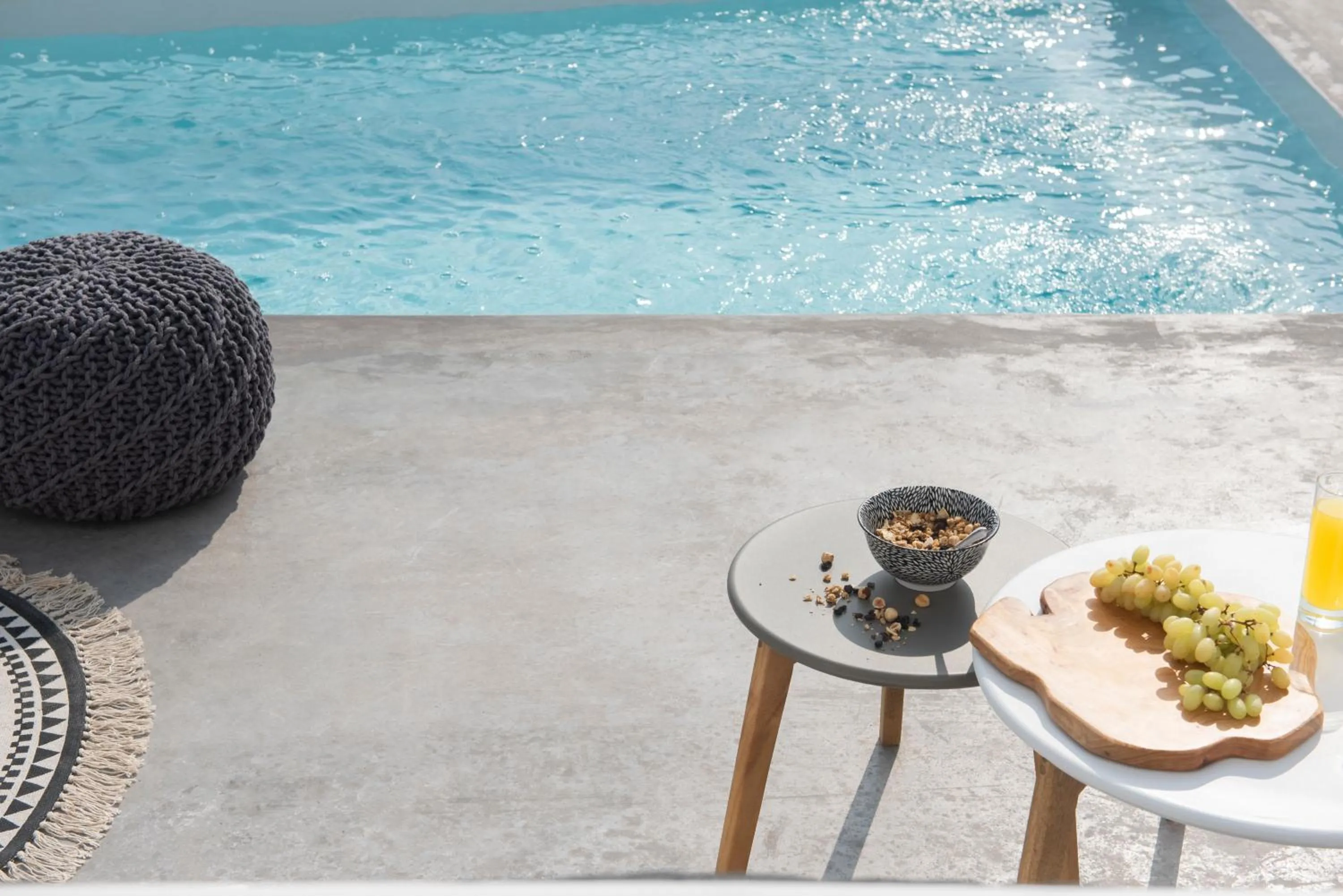 Patio in White Orchid Suites