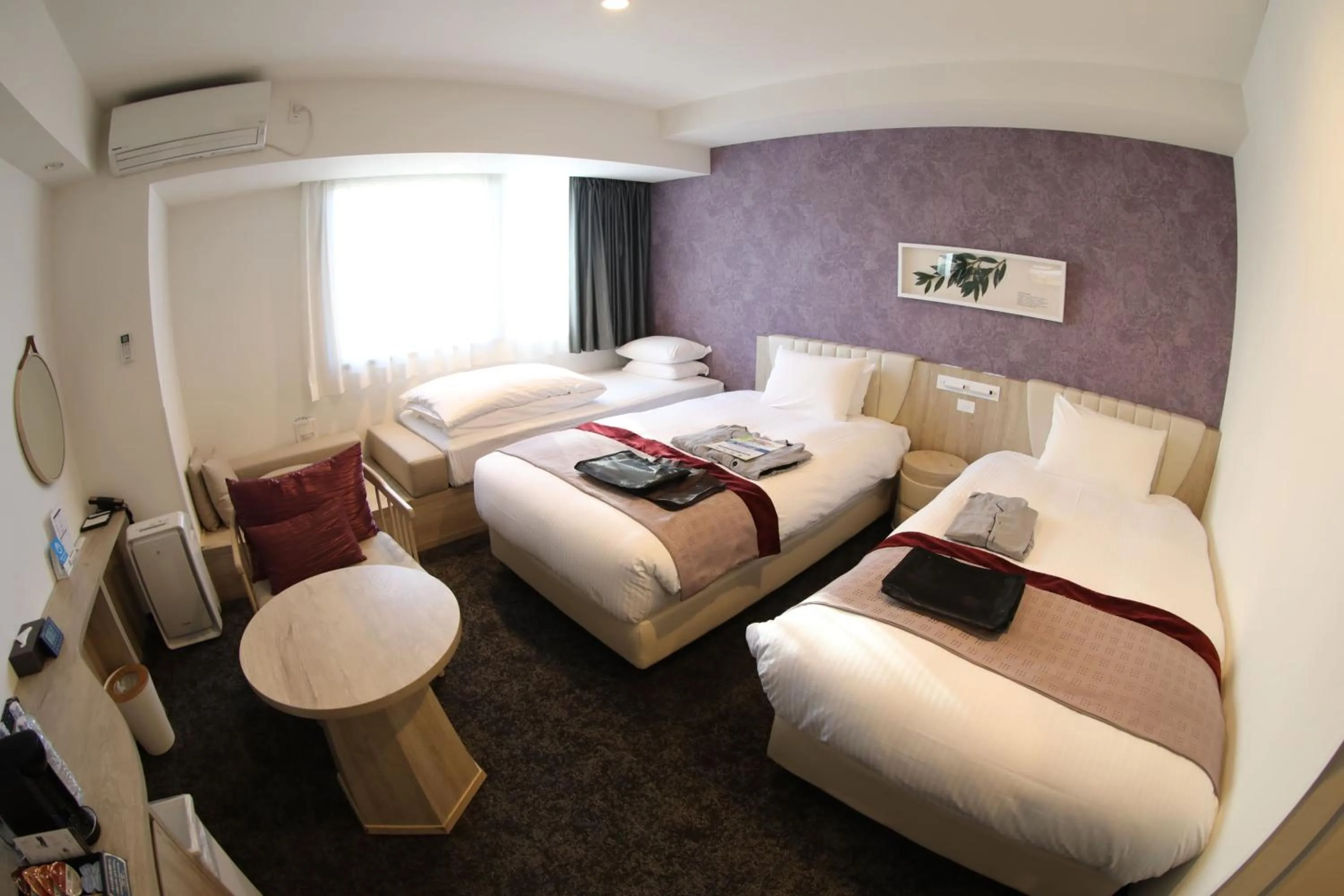 Photo of the whole room, Bed in Hotel Torifito Kashiwanoha