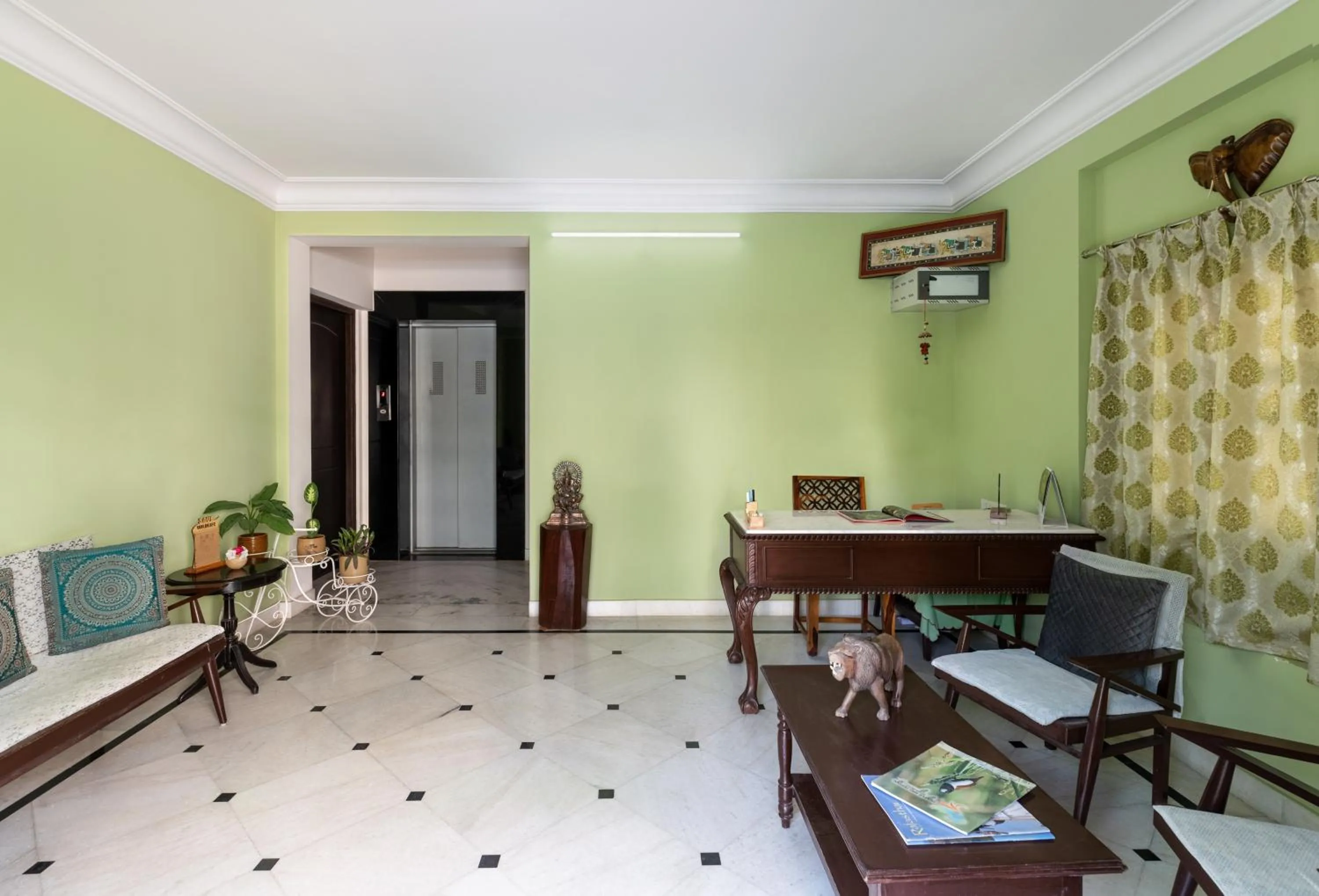 Lobby or reception in Chandra Vilas Heritage stay