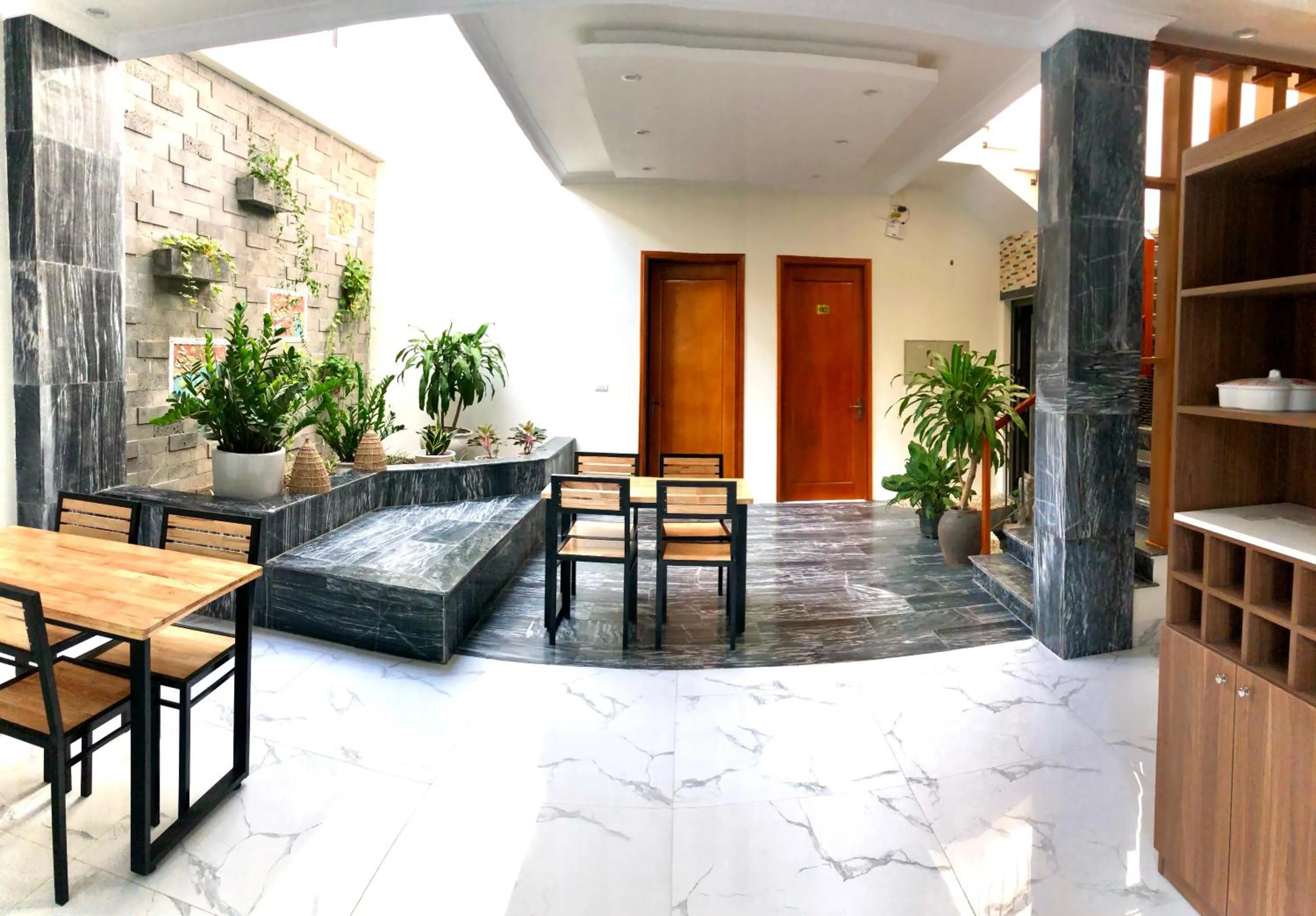 Hang Mua Sunrise Homestay