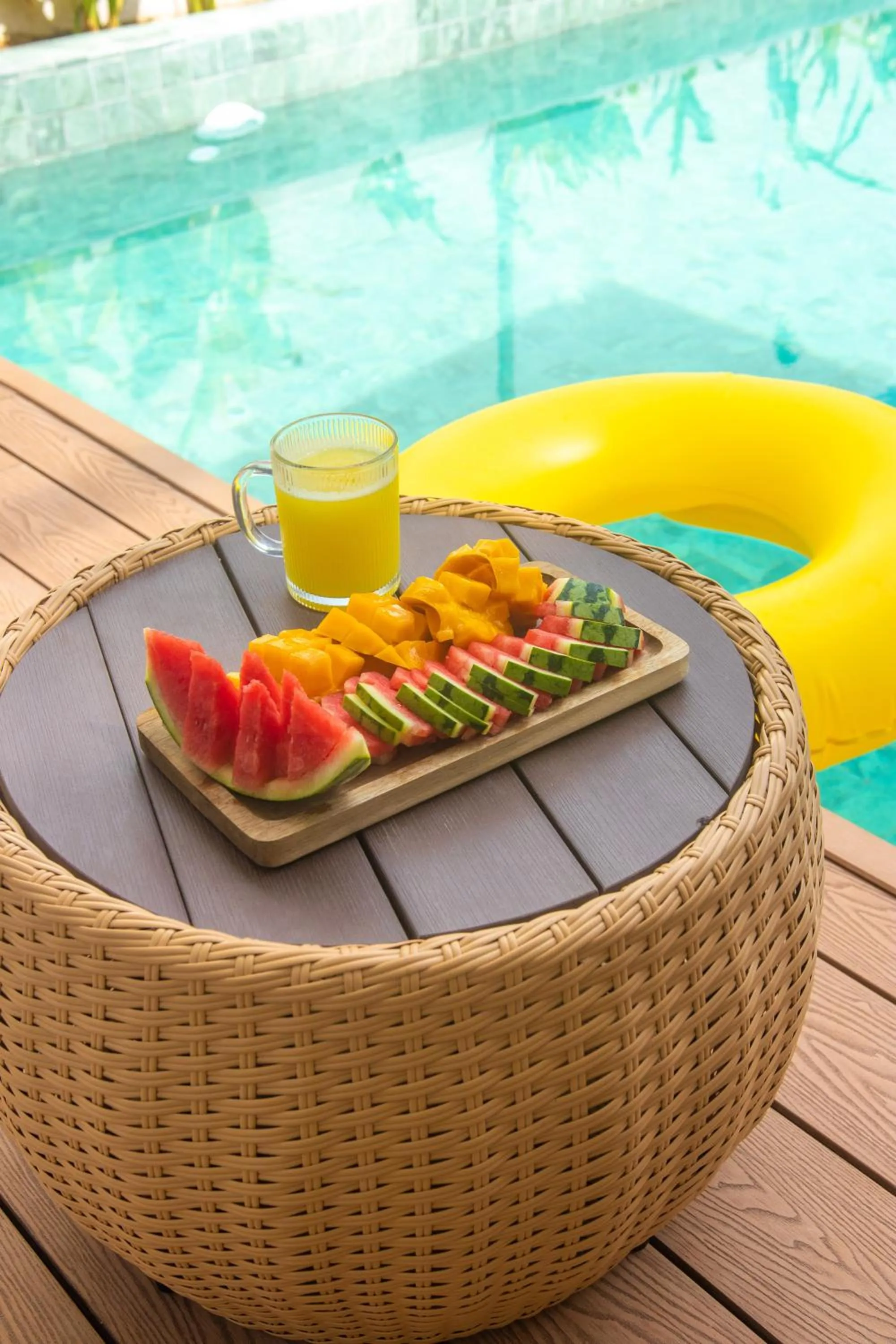 Food and drinks in Chez Judy Resort