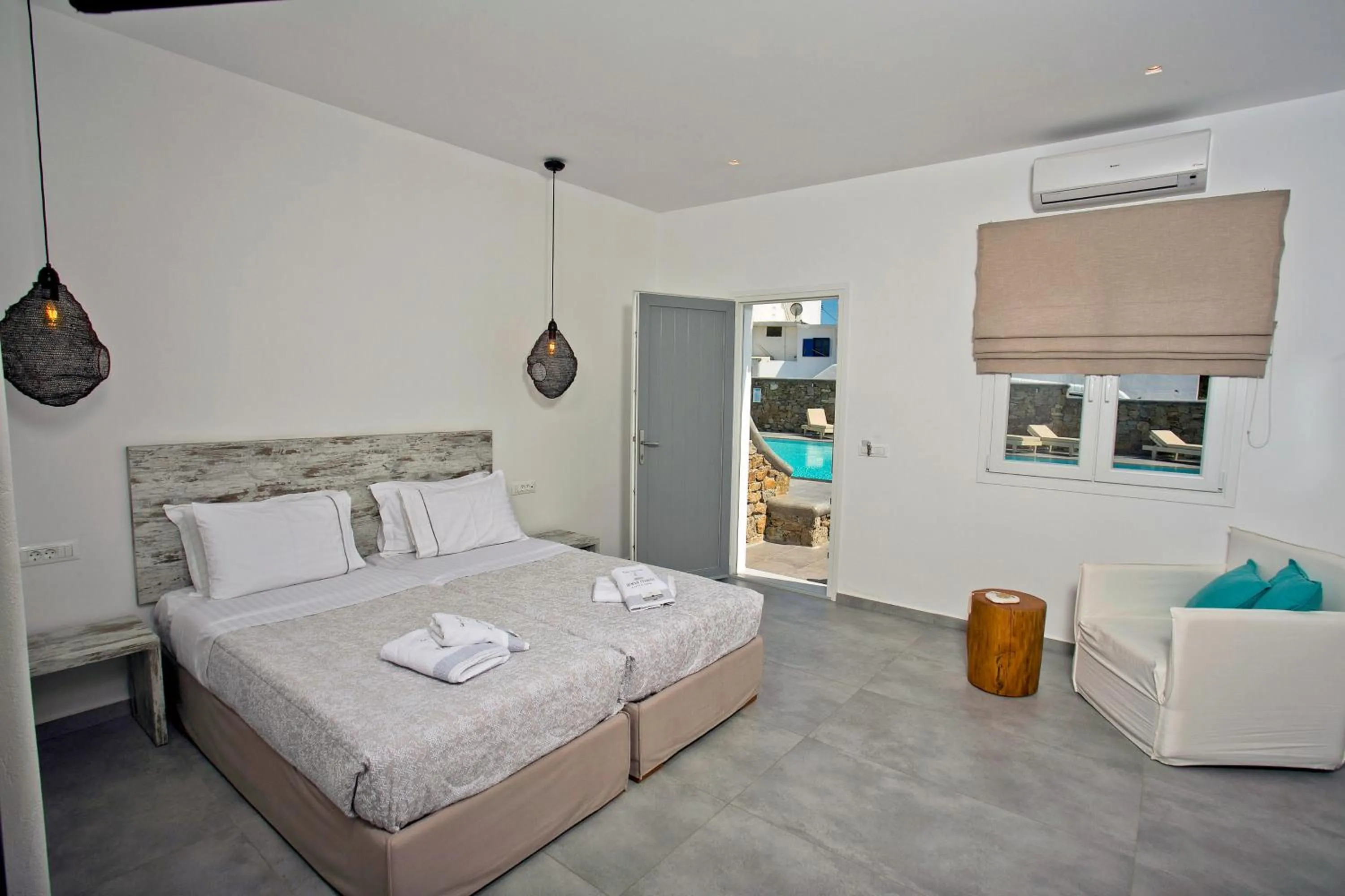 Photo of the whole room, Bed in Anna-Maria Mykonos Hotel