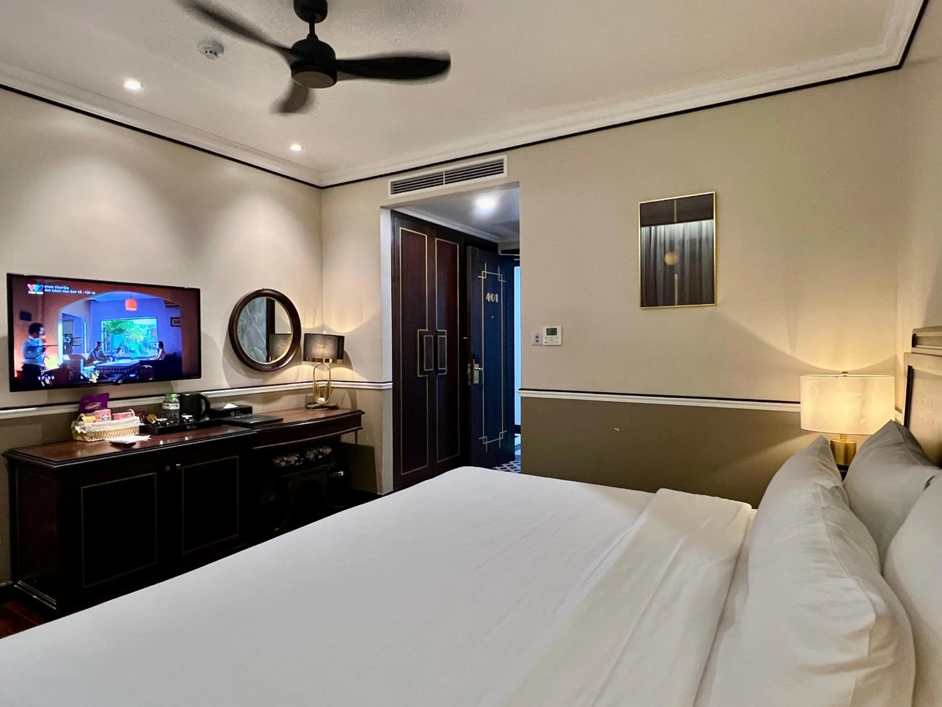 Bed in Hotel du Monde Art