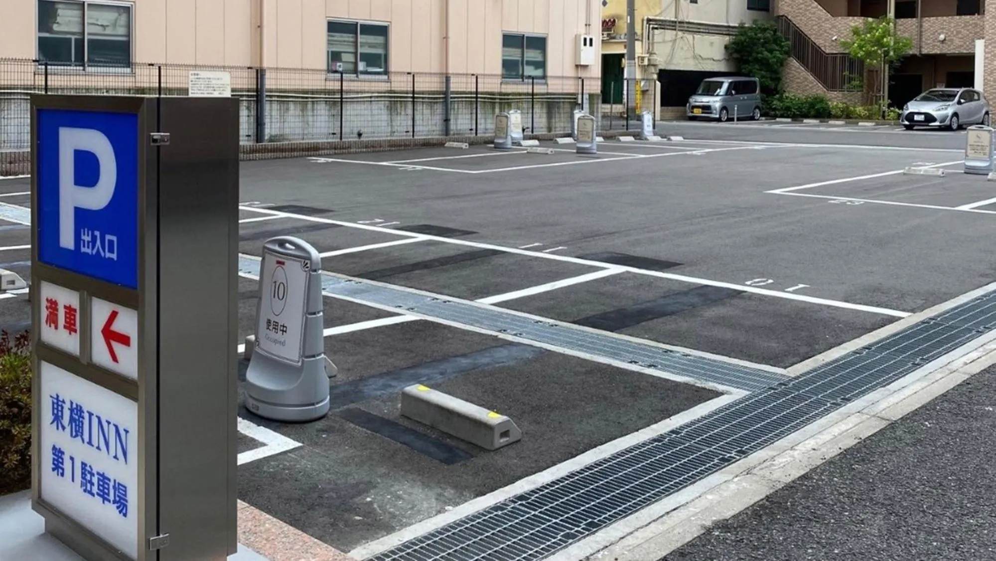 Parking in Toyoko Inn Osaka Kyobashi Sakuranomiya