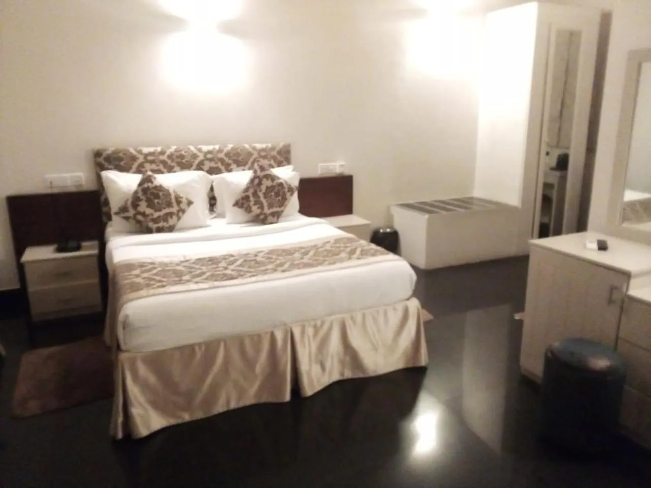 Bed in Nilakma Lagoon