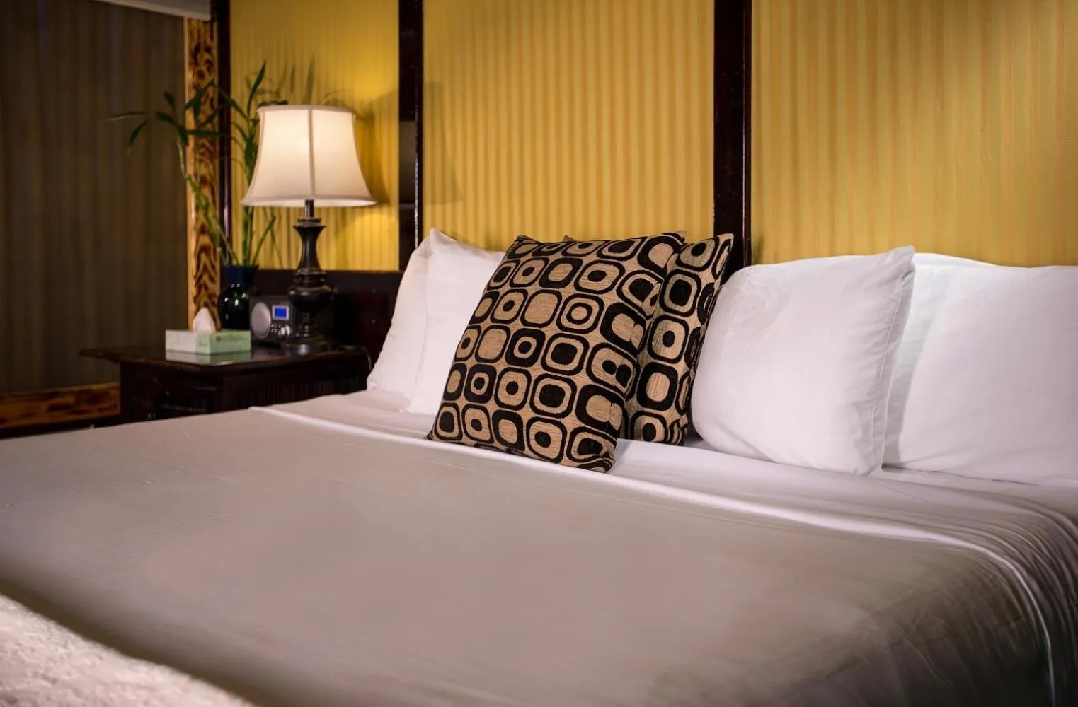 Bed in Chalet Kilauea