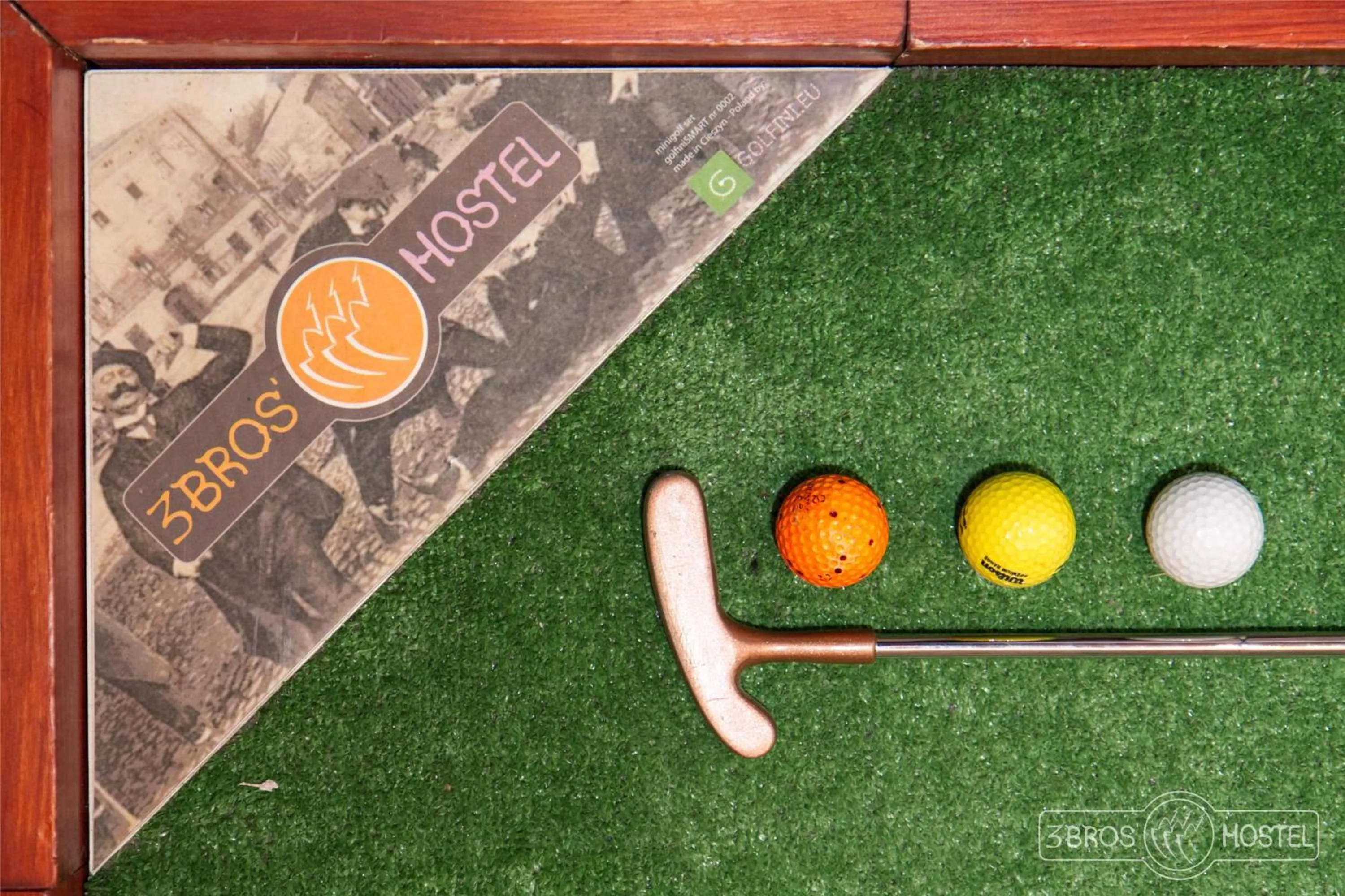 Minigolf in 3 Bros' Hostel Cieszyn