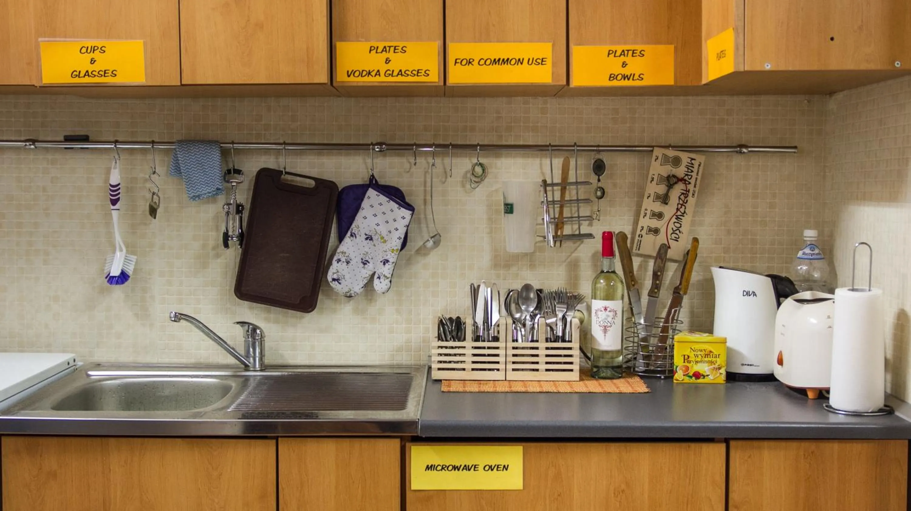 Kitchen or kitchenette in 3 Bros' Hostel Cieszyn