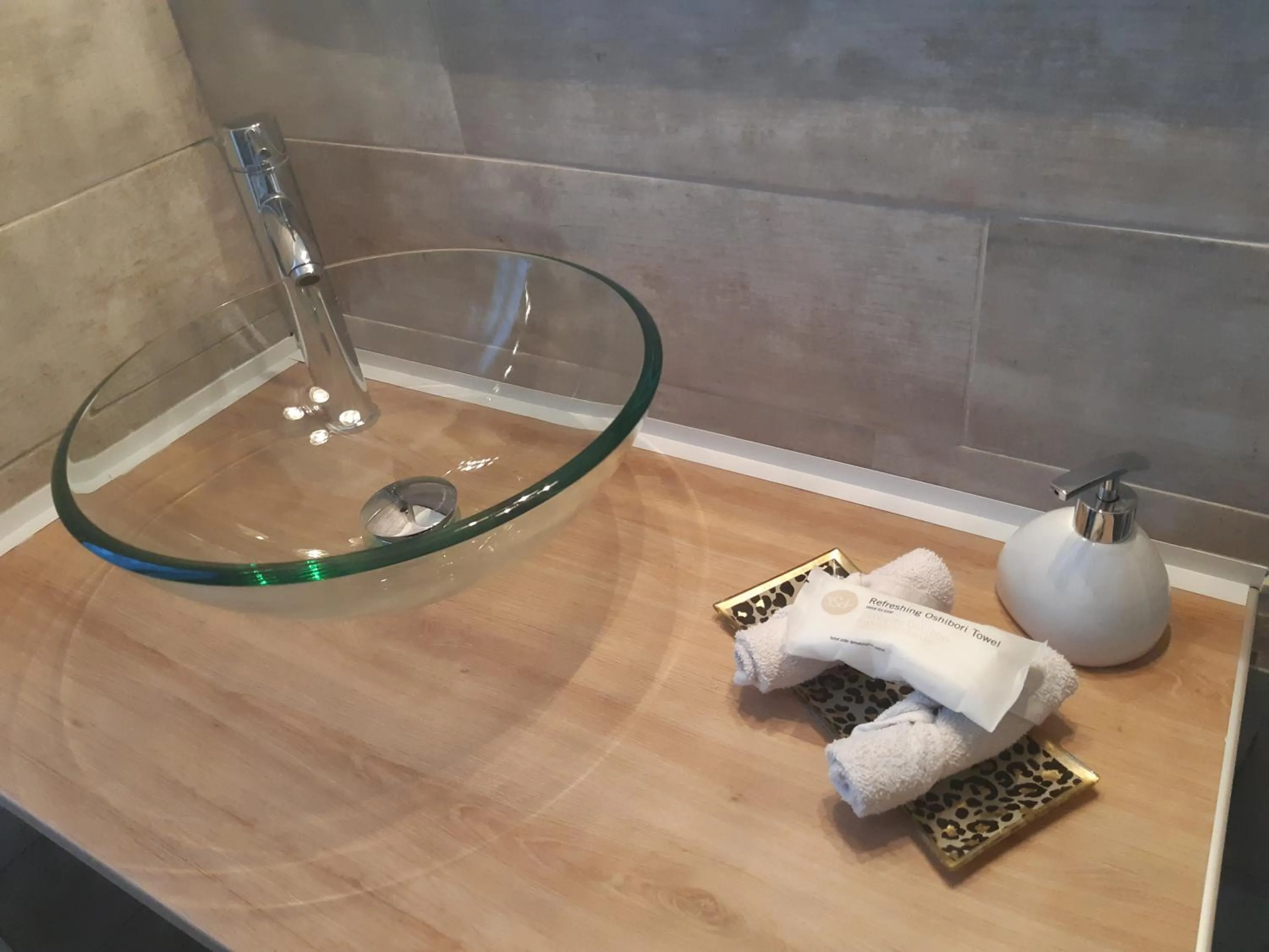 Bathroom in Bed and Breakfast P&P Nîmes-Centre