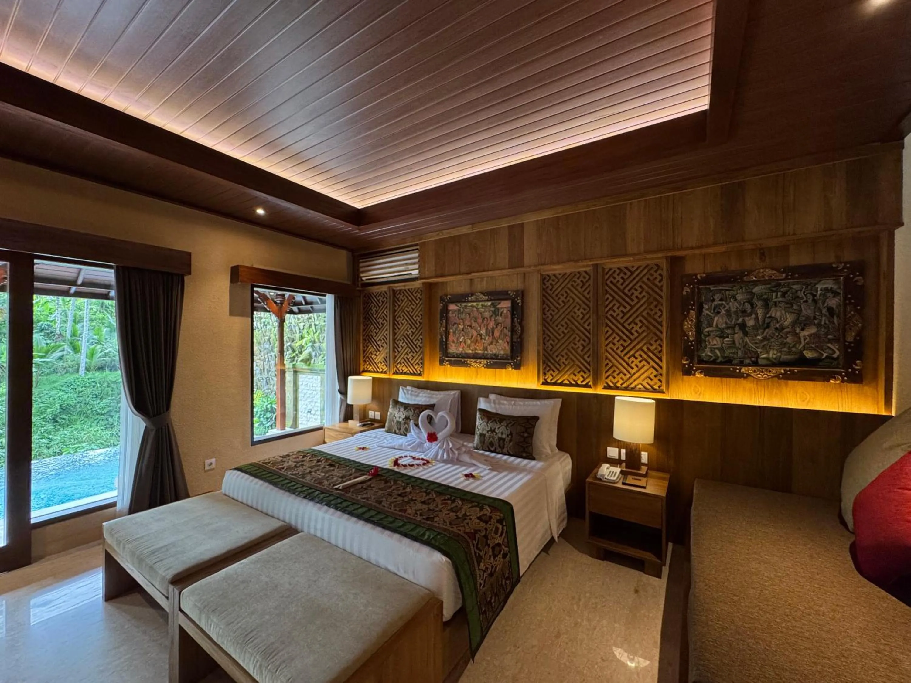 Bed in Sakti Garden Resort & Spa