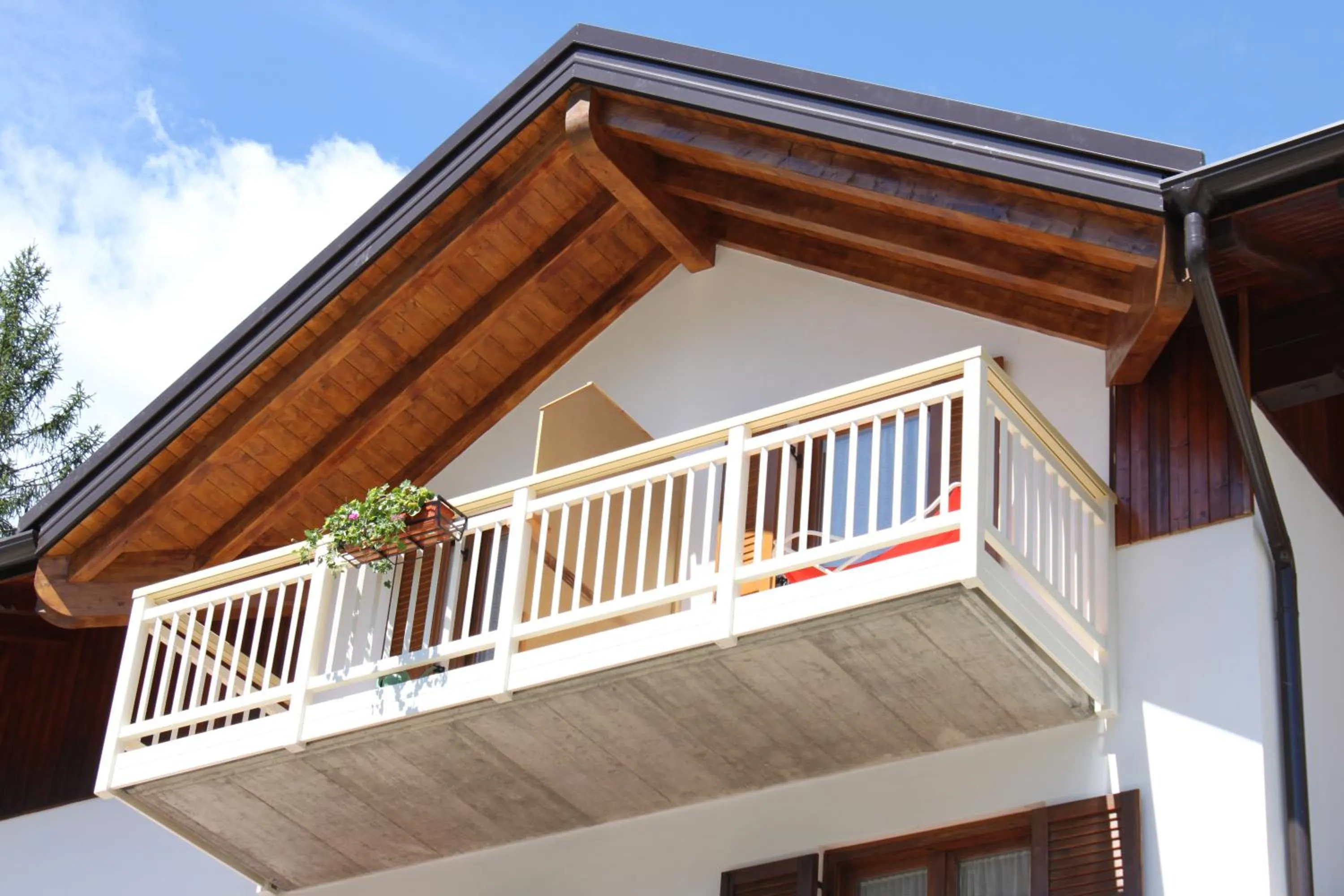 Property building in Appartamenti Residenza Pineta