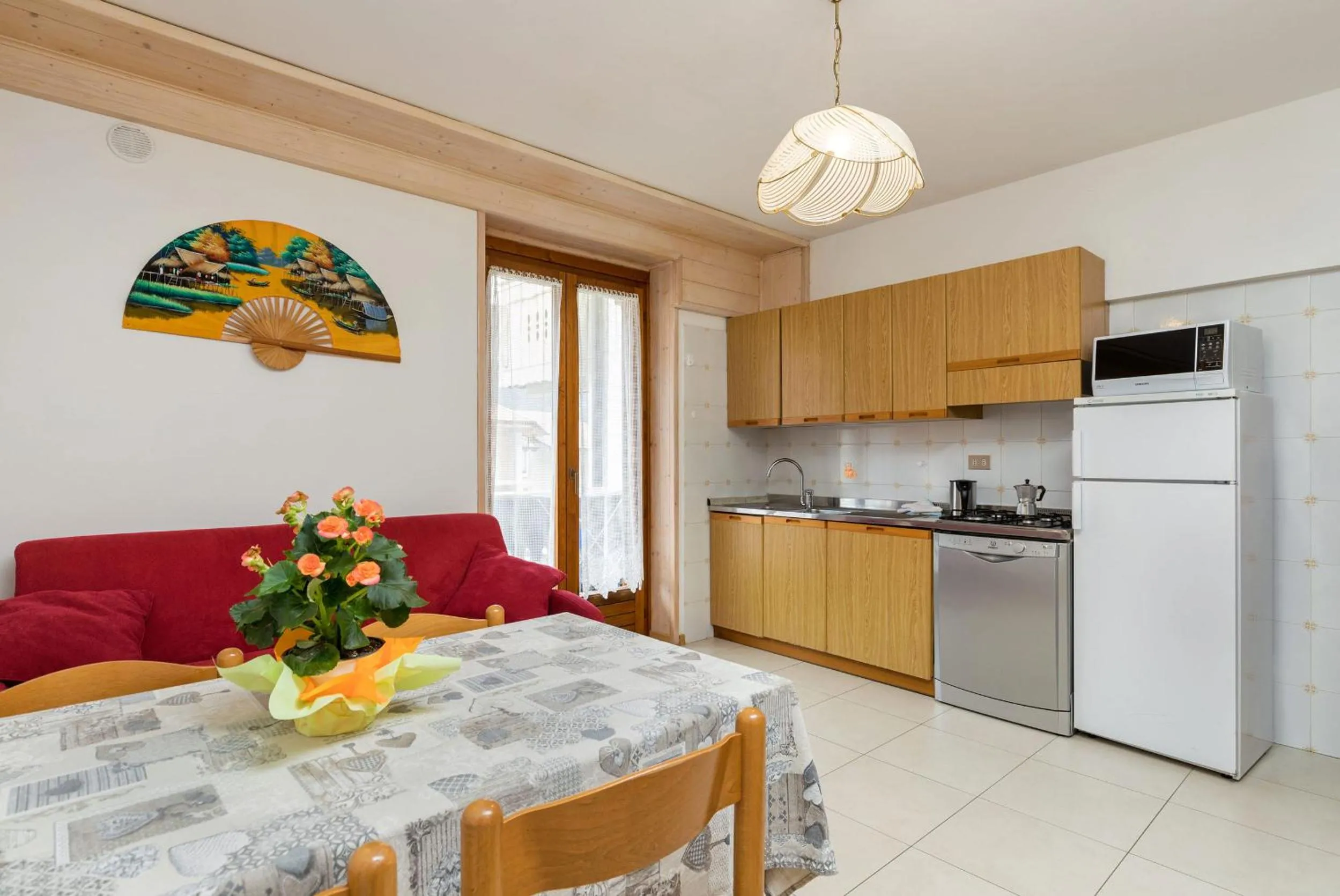 Kitchen or kitchenette in Appartamenti Residenza Pineta