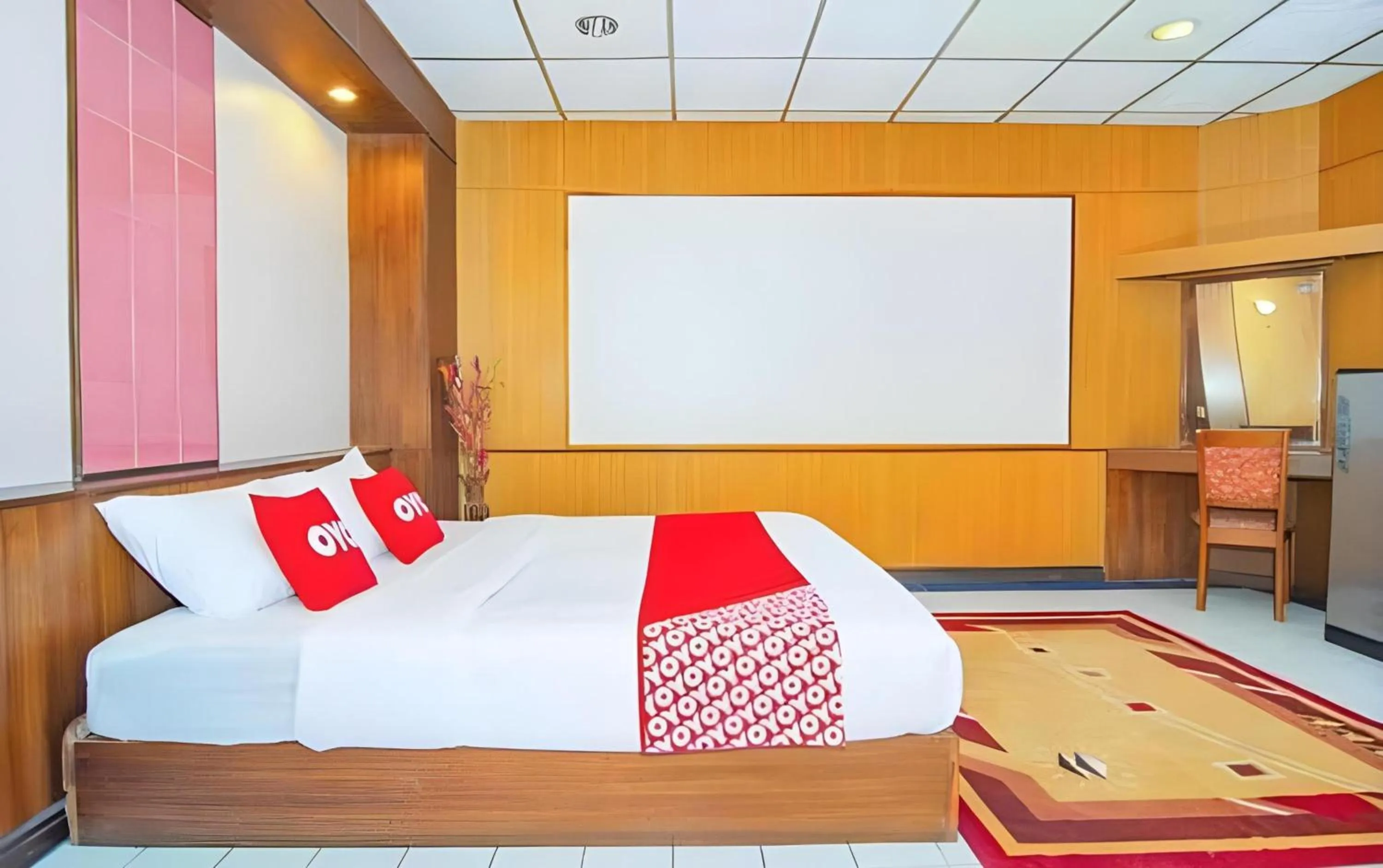 Bedroom, Bed in OYO 534 Phasuk Hotel